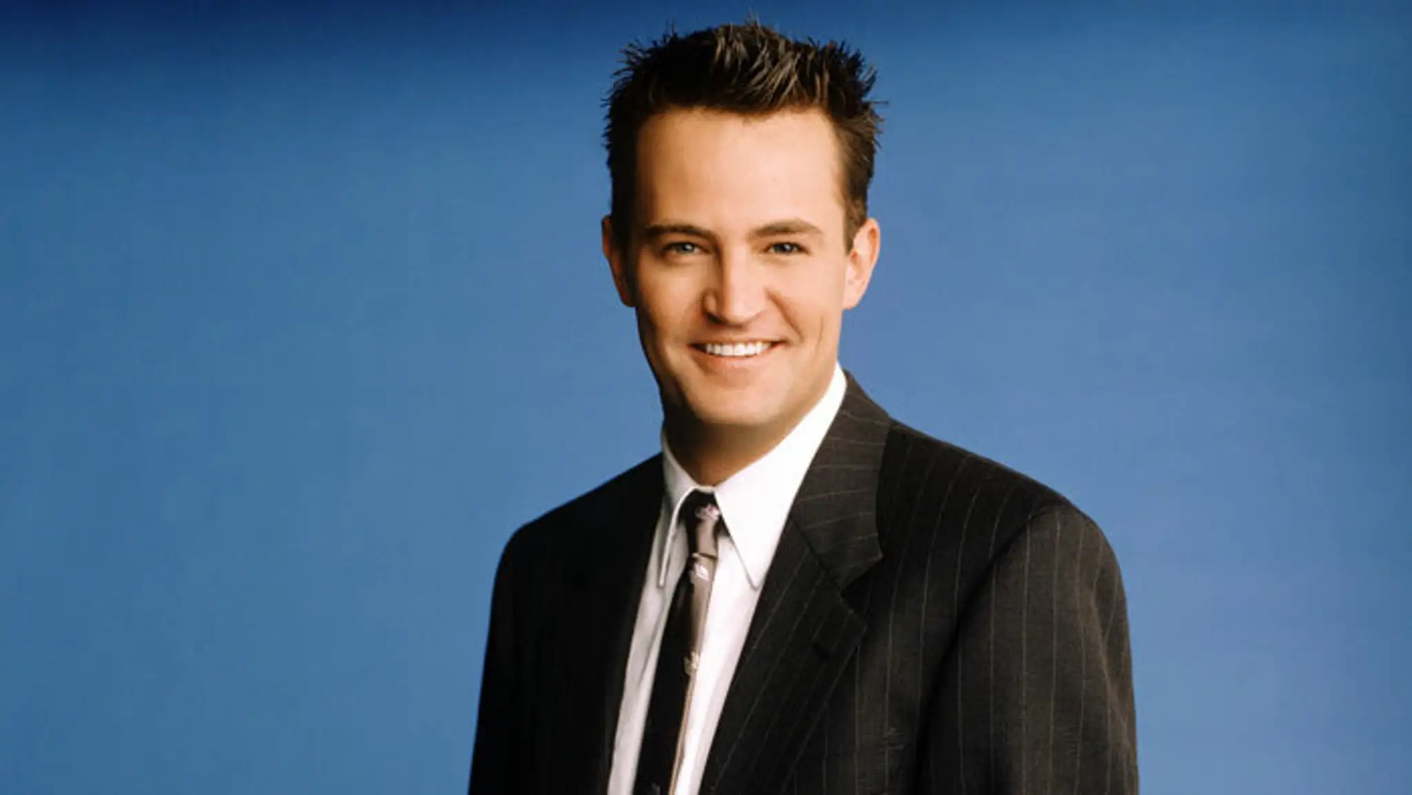 Matthew Perry ako Chandler Bing