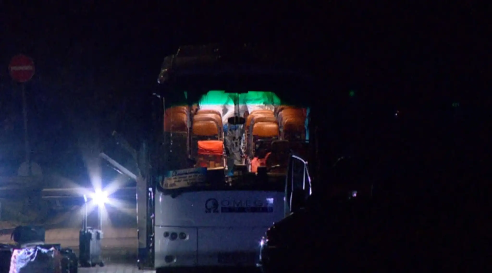 Autobus, v ktorom našli rúrkovú bombu.
