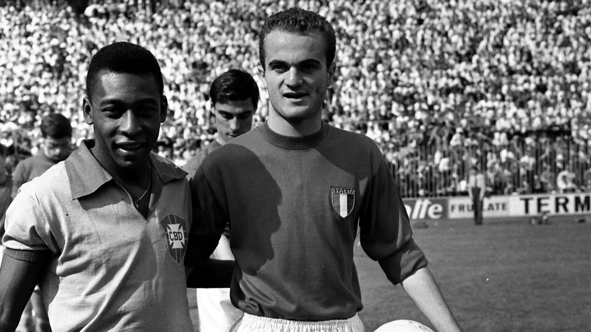 Sandro Mazzola (vpravo) po boku Pelého