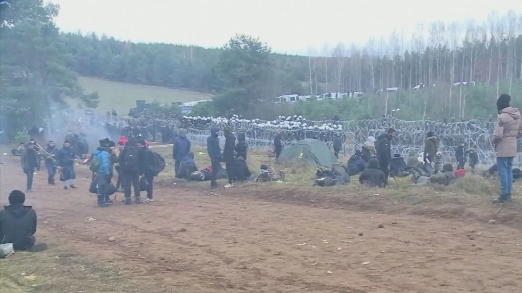 Až päťtisíc migrantov sa vraj plánuje presunúť cez Slovensko na západ. Zistili sme, kadiaľ majú ísť