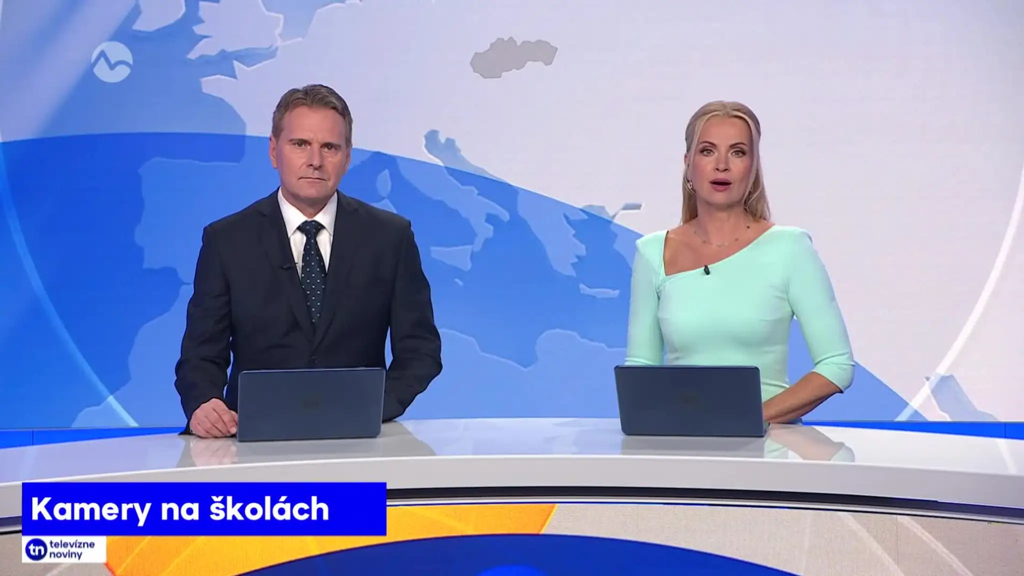 2026-10-27-TN-16-Kamery-na-skolach