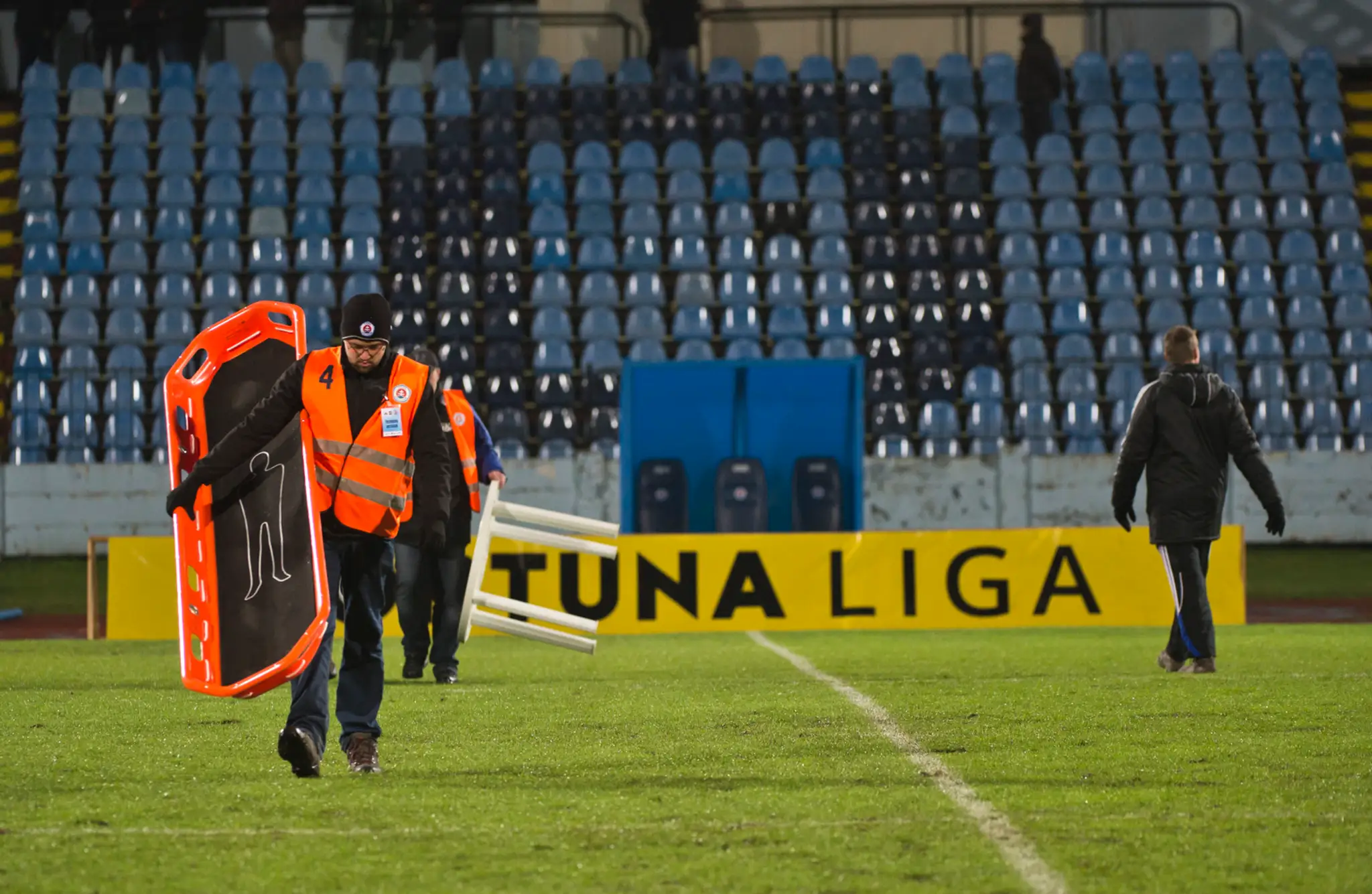 Duel Slovan - Trnava odlozili.