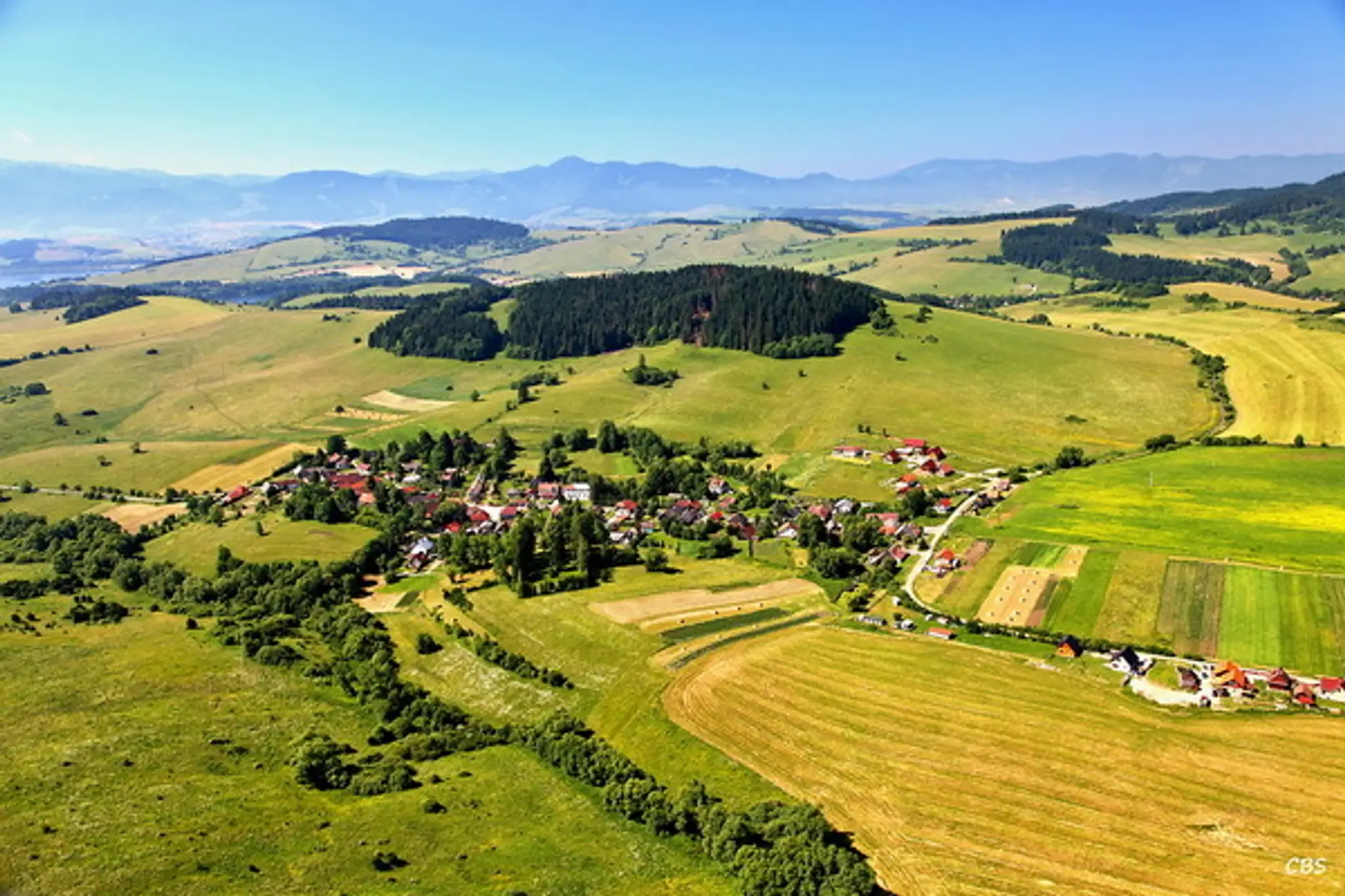 Izipovce_letecka_foto.JPG