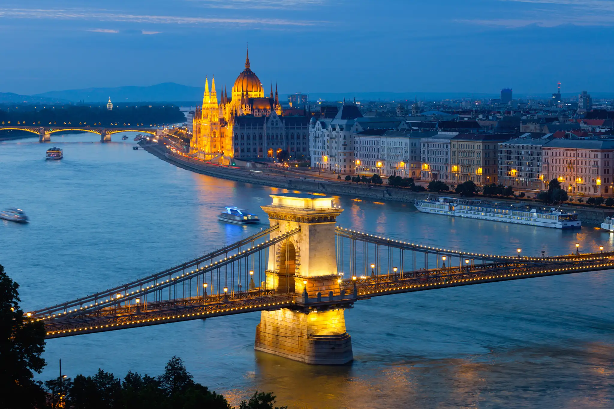 Budapešť.