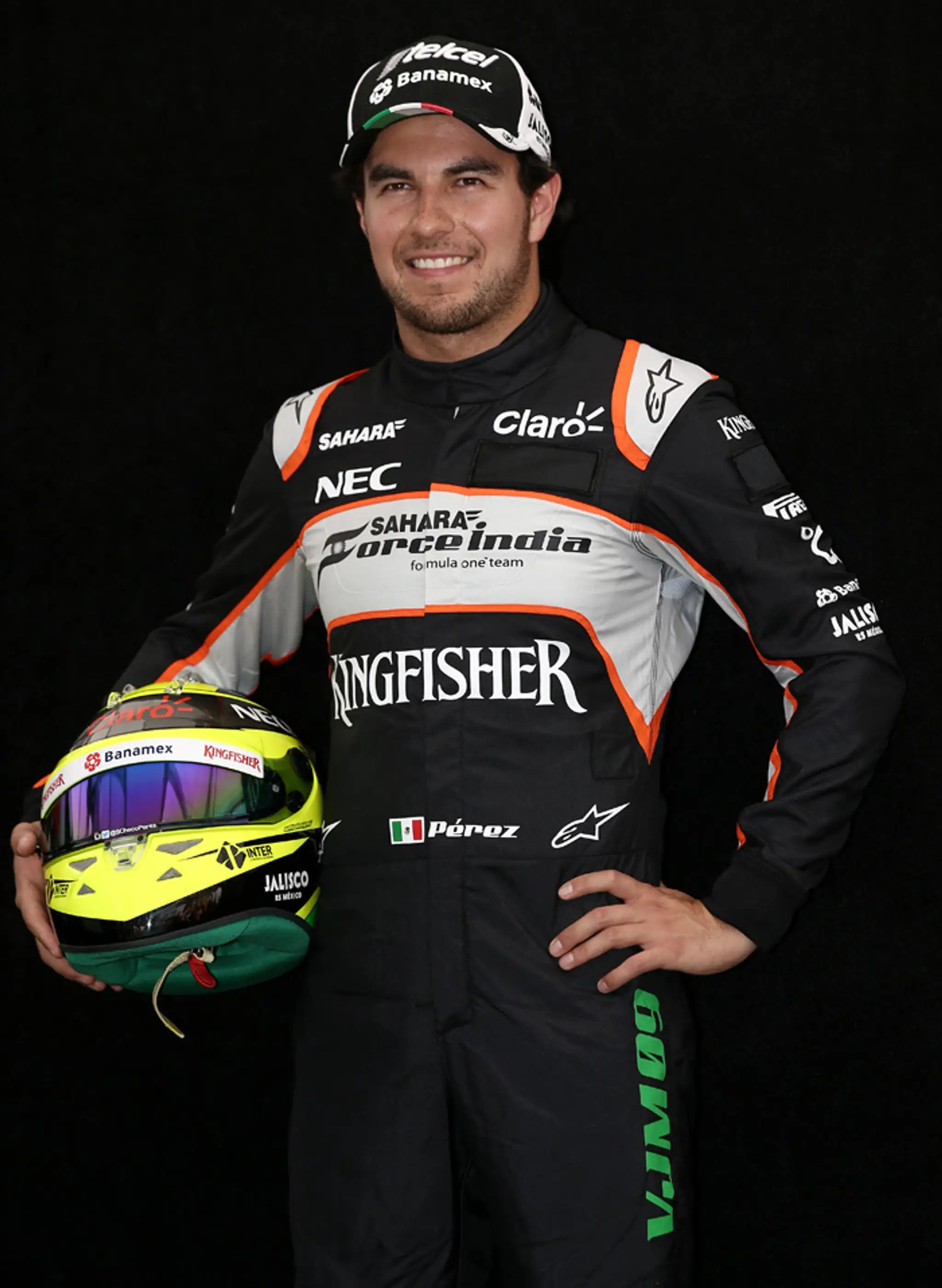 Mexický jazdec tímu Force India Sergio Perez.