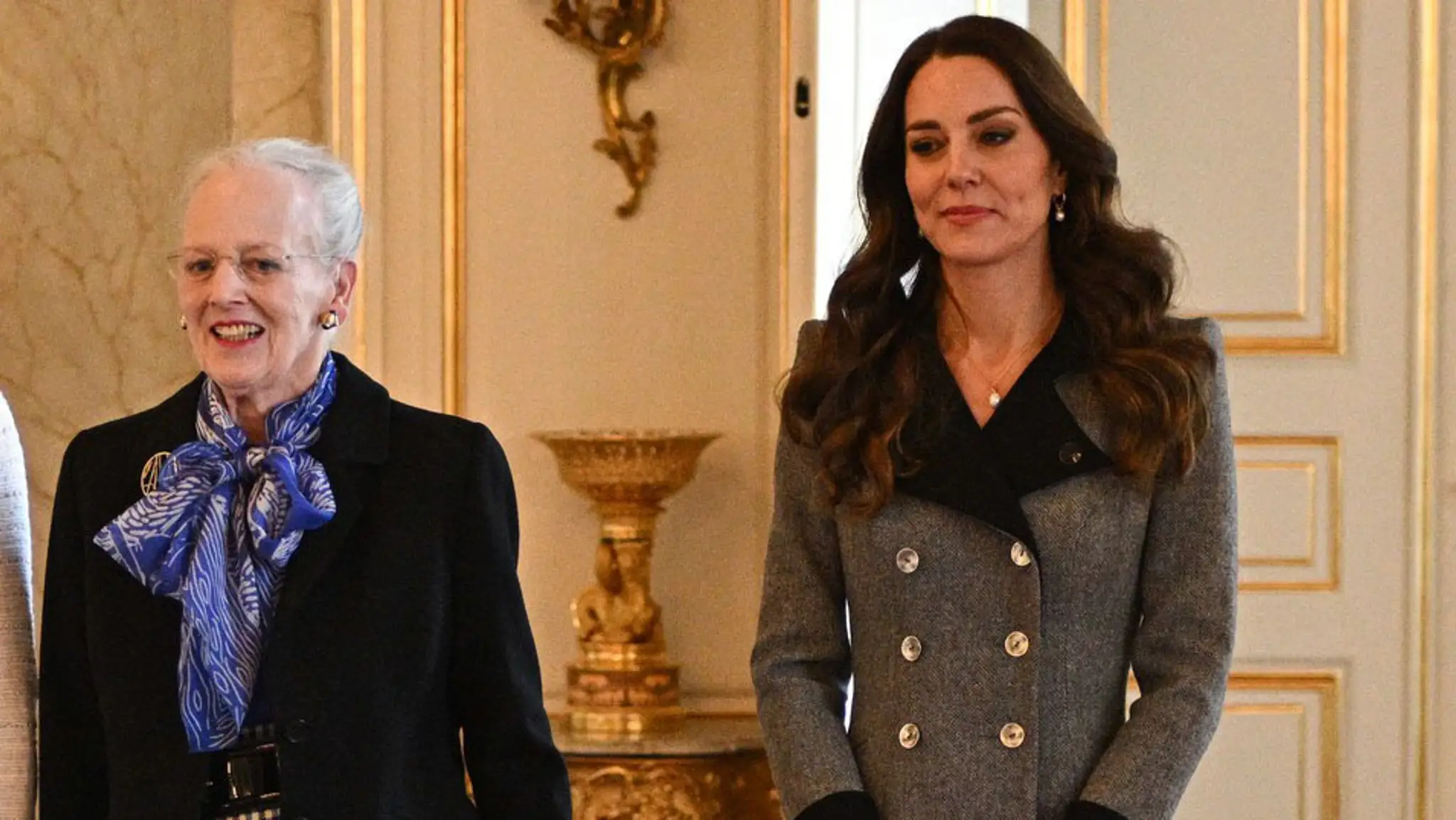 Dánsku kráľovnú Margrethe II. s princeznou Kate