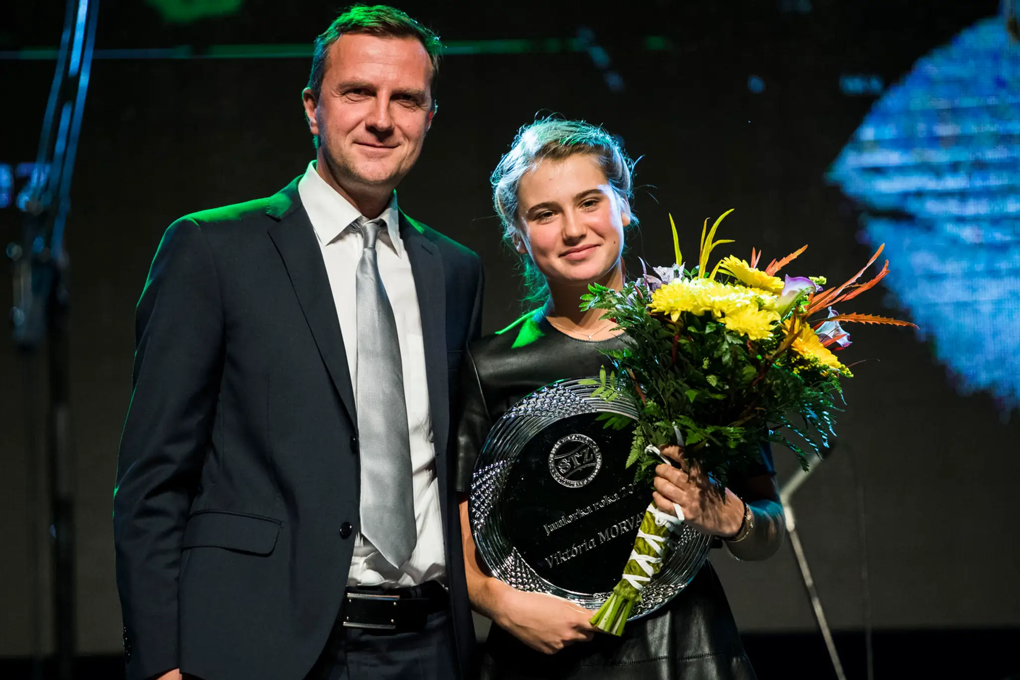 Juniorka roka Viktória Morvayová s bývalým tenistom Karlom Kučerom.