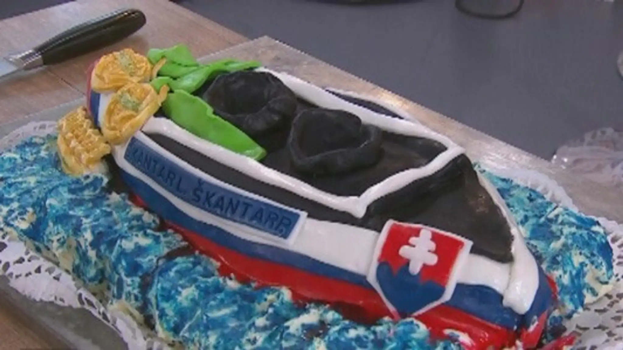sefkuchar-pripravil-tortu-pre-zlatych-skantarovcov.jpg