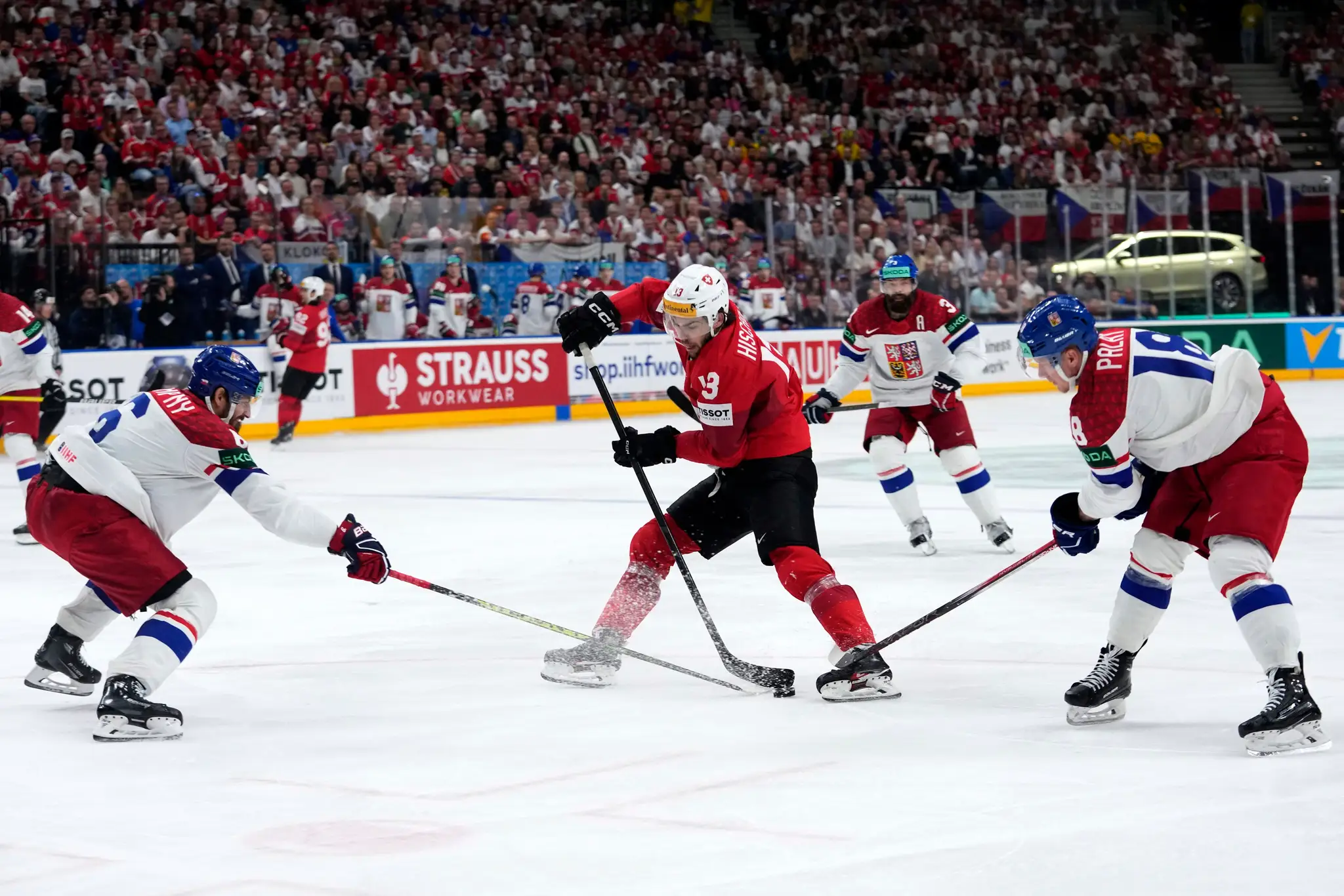 Momentka z finále majstrovstiev sveta v hokeji 2024
