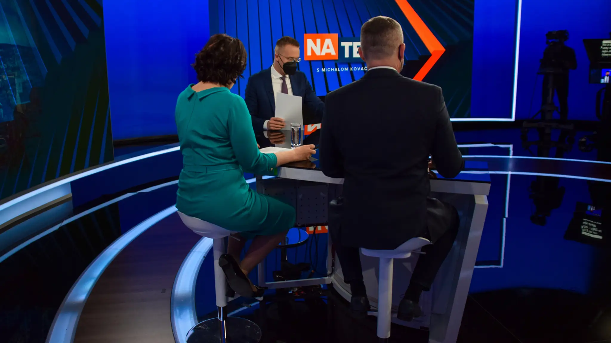 Peter Pellegrini a Veronika Remišová v Na telo.