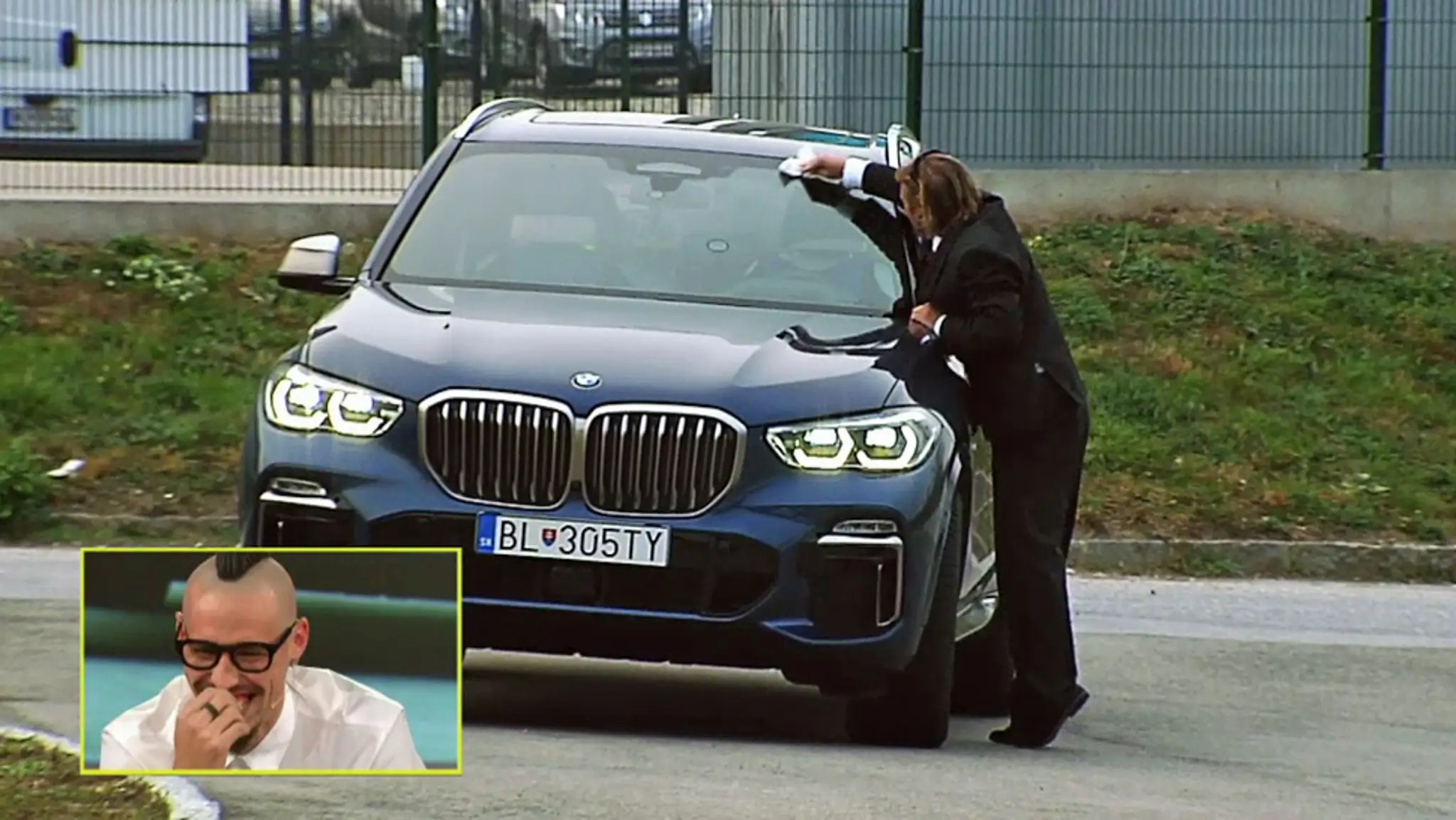 Alena Zsuzsová prichádza na výsluch NAKA.