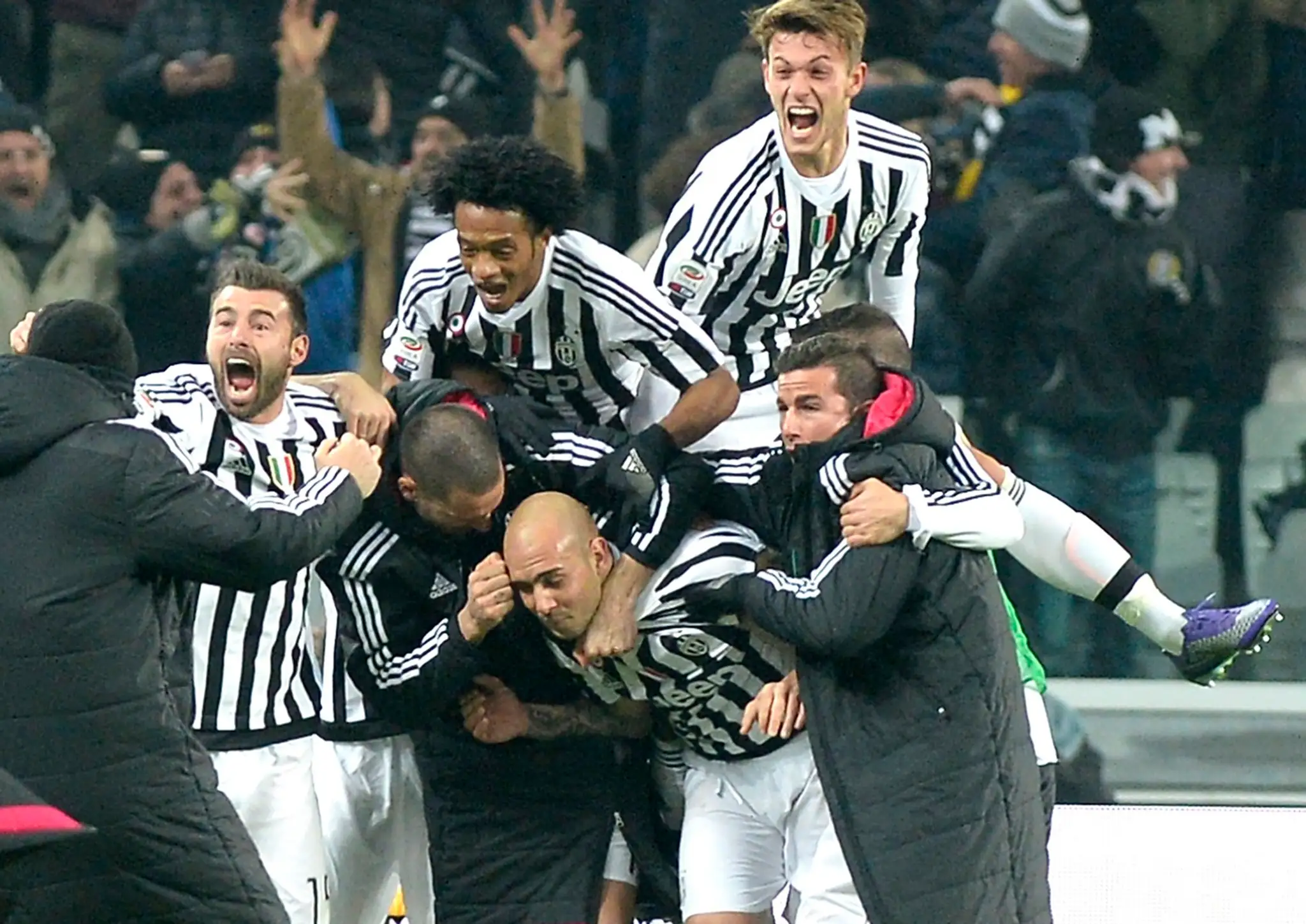 Juventus Turín porazil SSC Neapol.