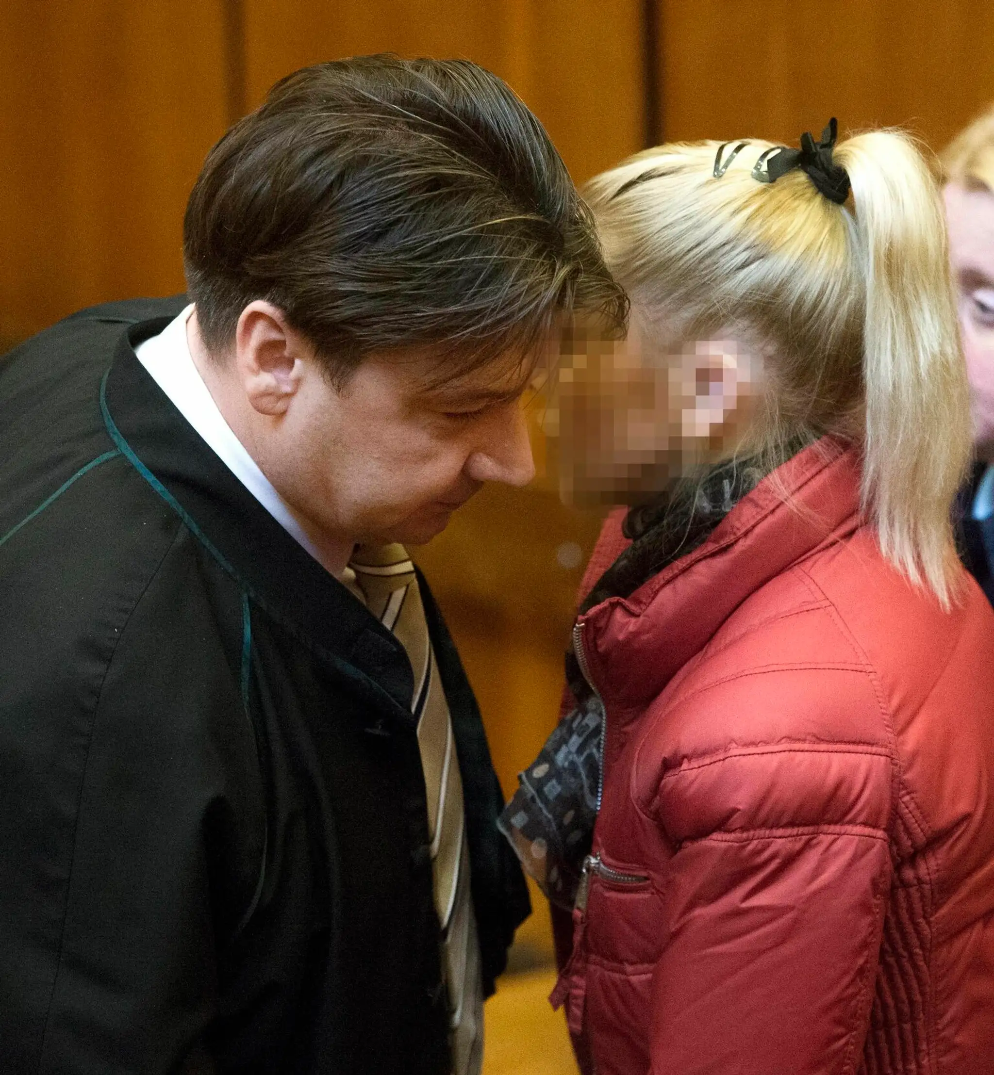 Eva Varholíková na súde v Maďarsku