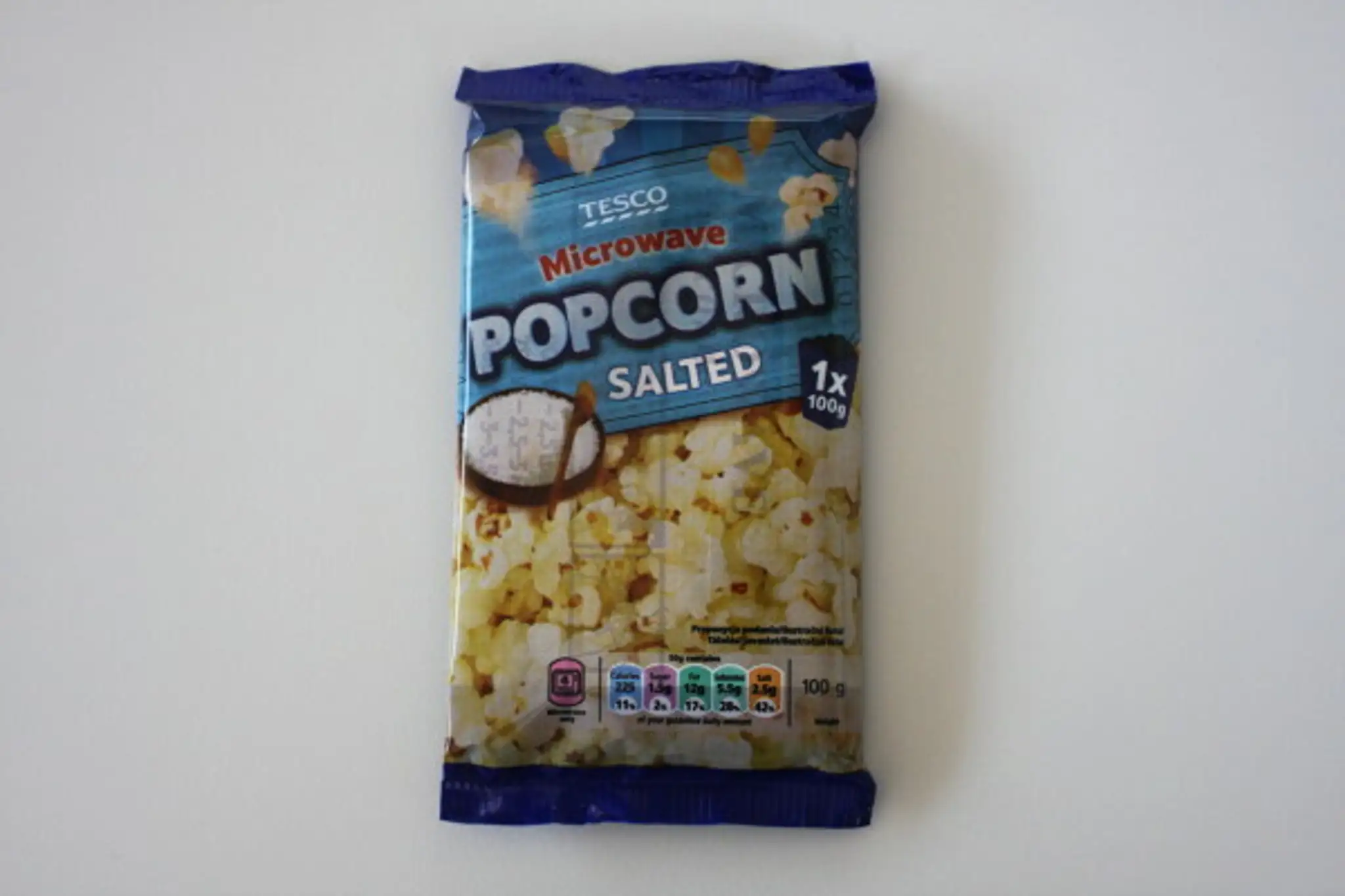 Popcorn - TESCO - tmavo modrý obal 