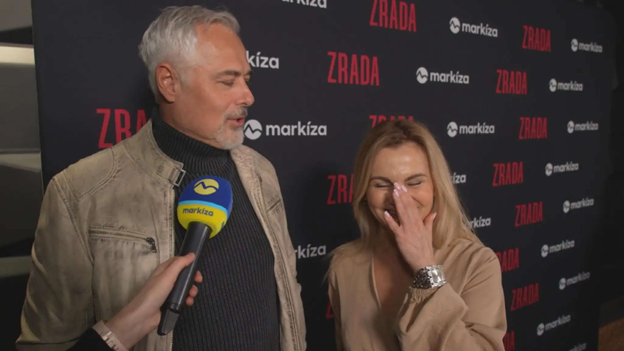 Juraj Rašla a Eva Pacovská na premiére seriálu Zrada.