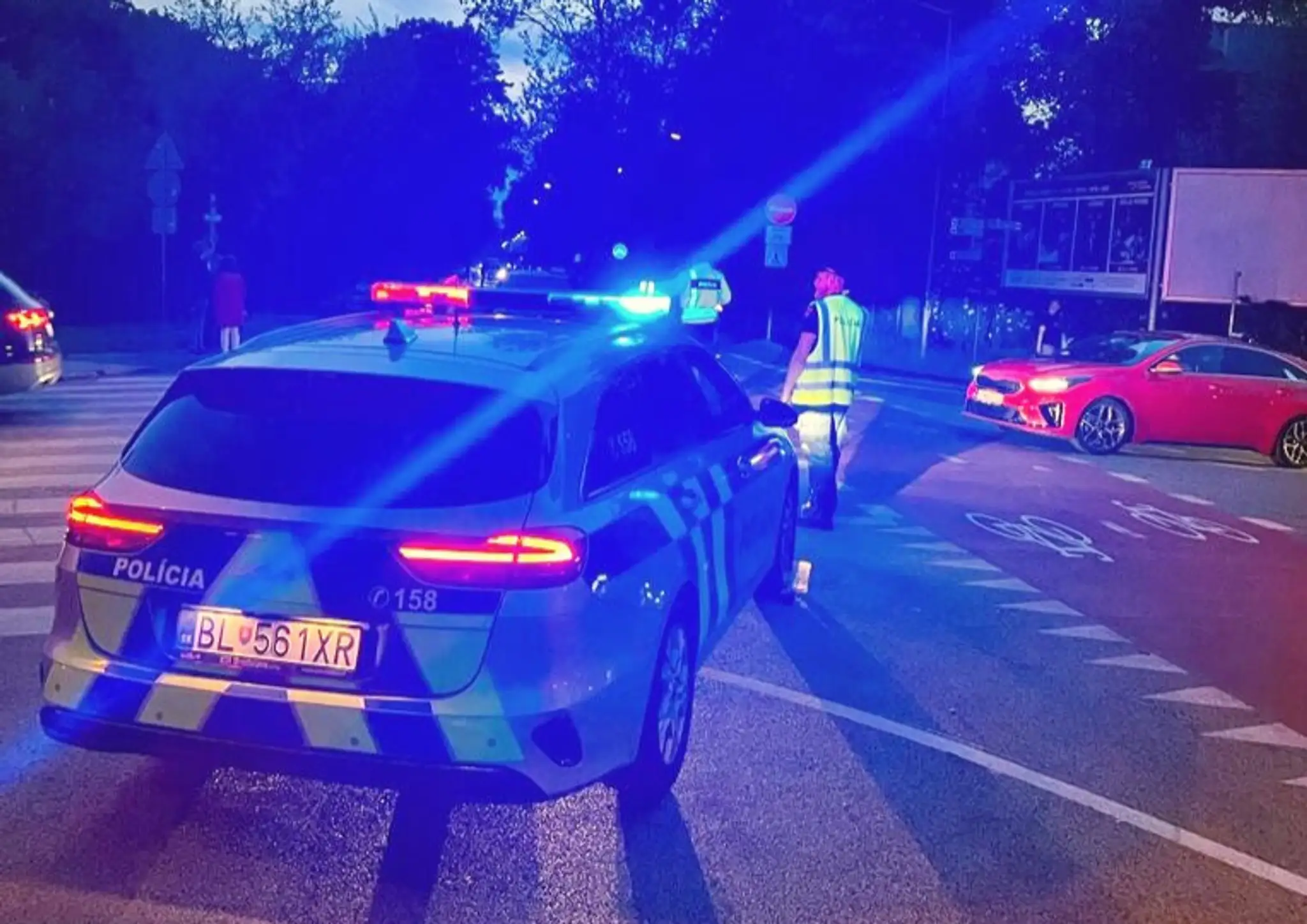 Polícia