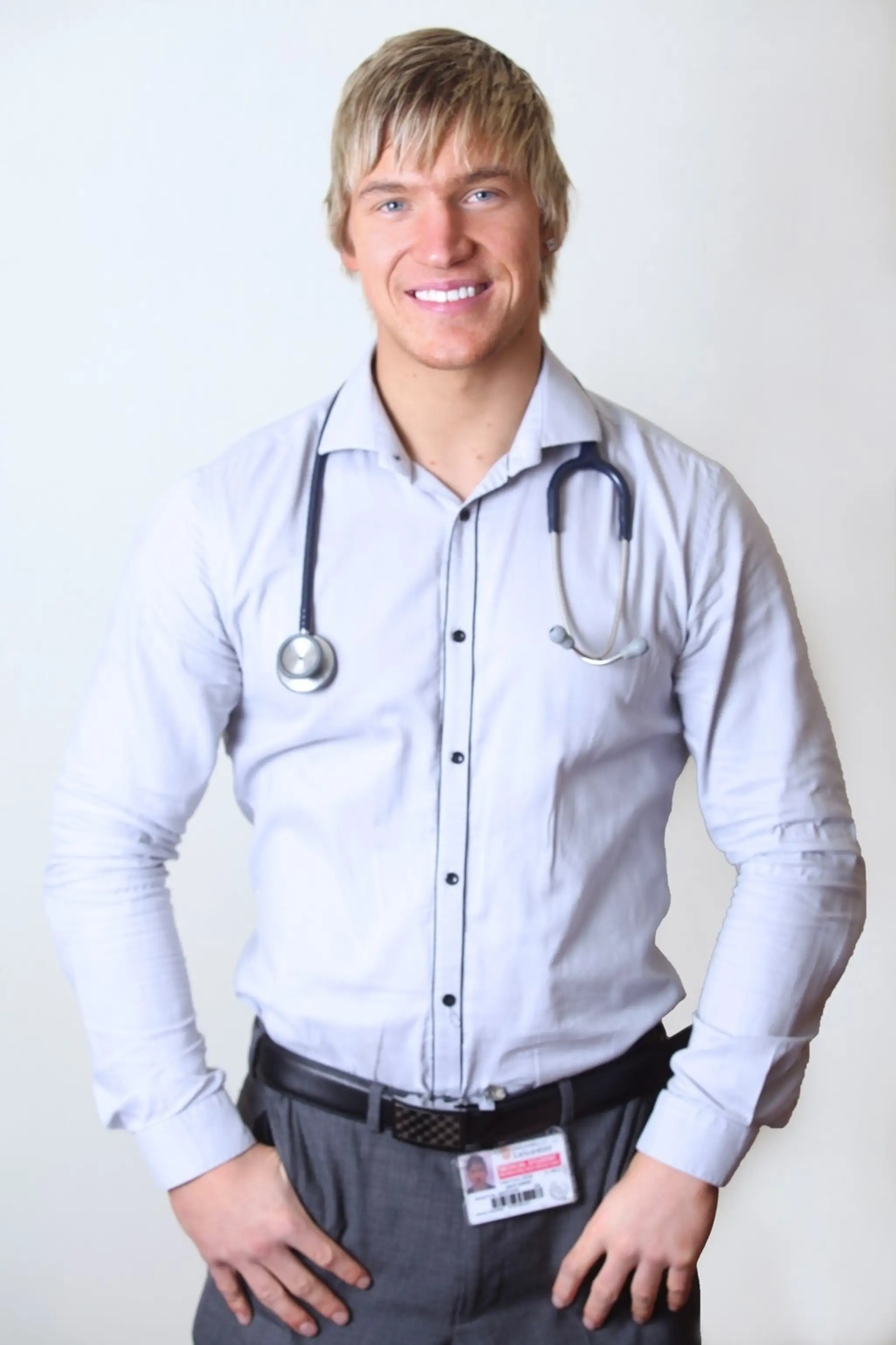Jack študuje medicínu. 