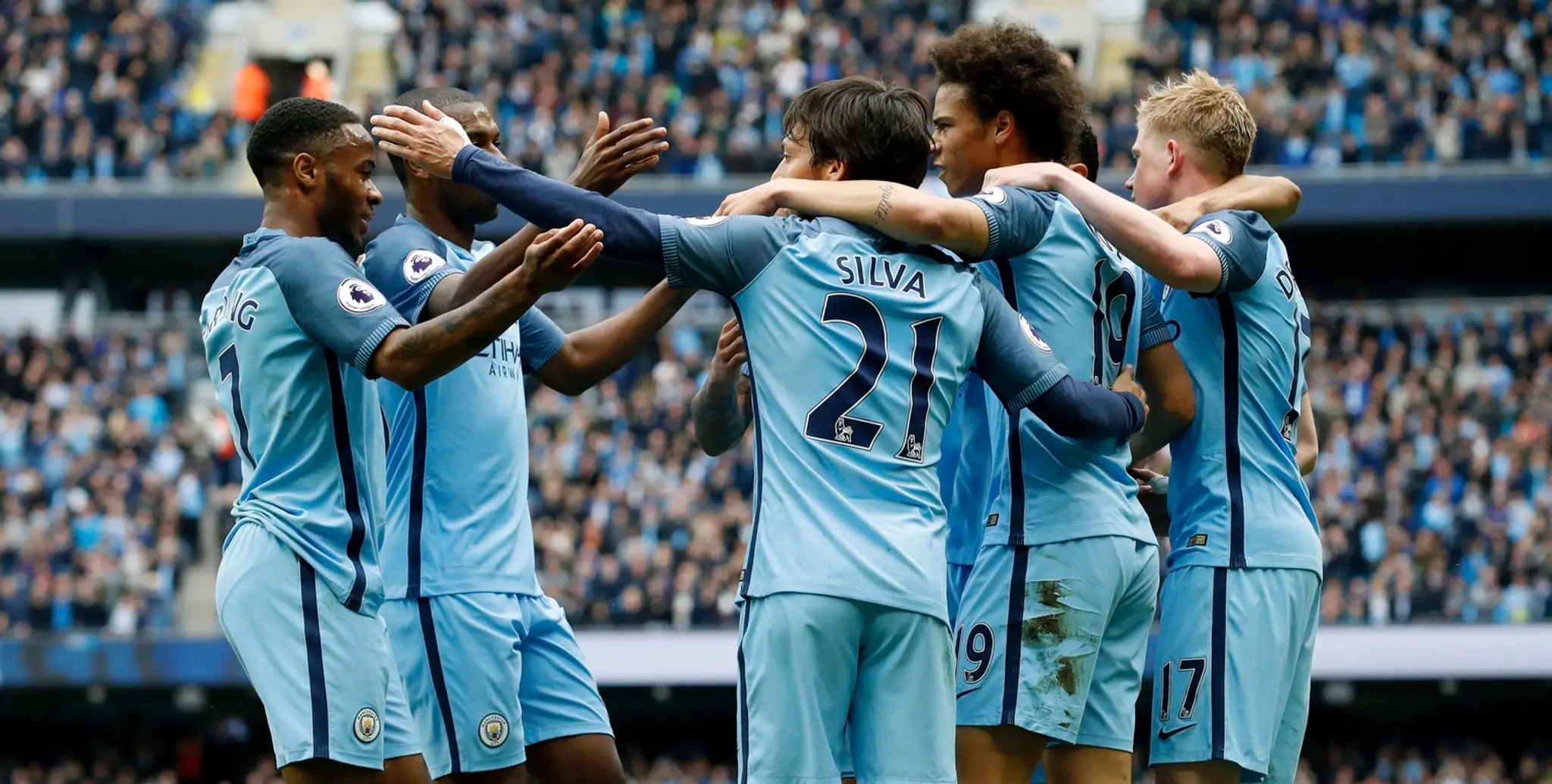 Hráči ManCity na archívnej snímke.