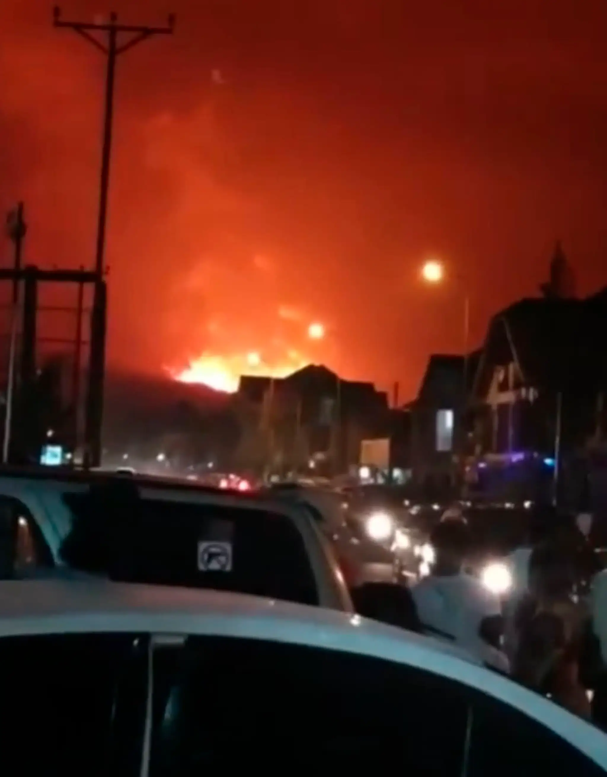 Erupcia sopky Nyiragongo ohrozuje neďaleké mesto Goma, kde vyteká láva