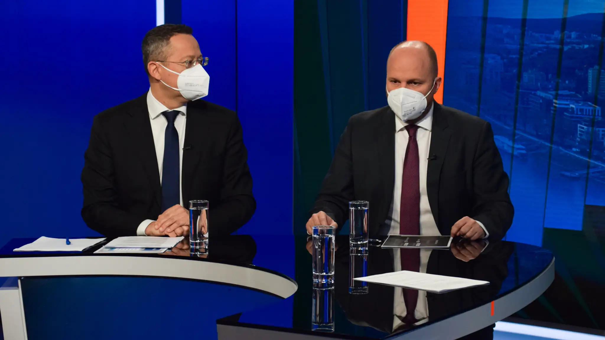 Ladislav Kamenický a Jaroslav Naď v Na telo.