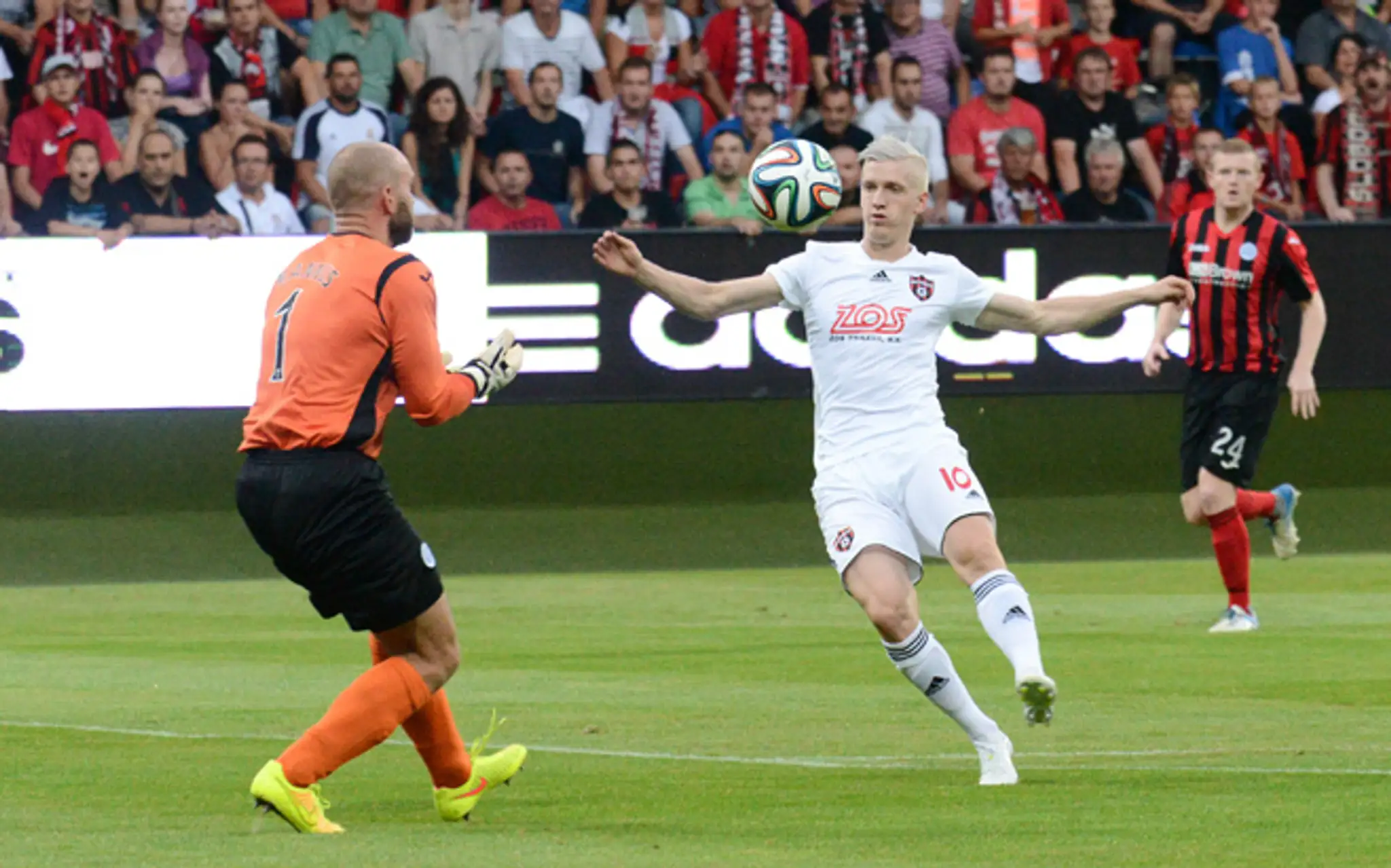 Ján Vlasko (Spartak Trnava) v zápase 3. predkola Európskej ligy UEFA s FC St. Johnstone v Zlatých Moravciach.