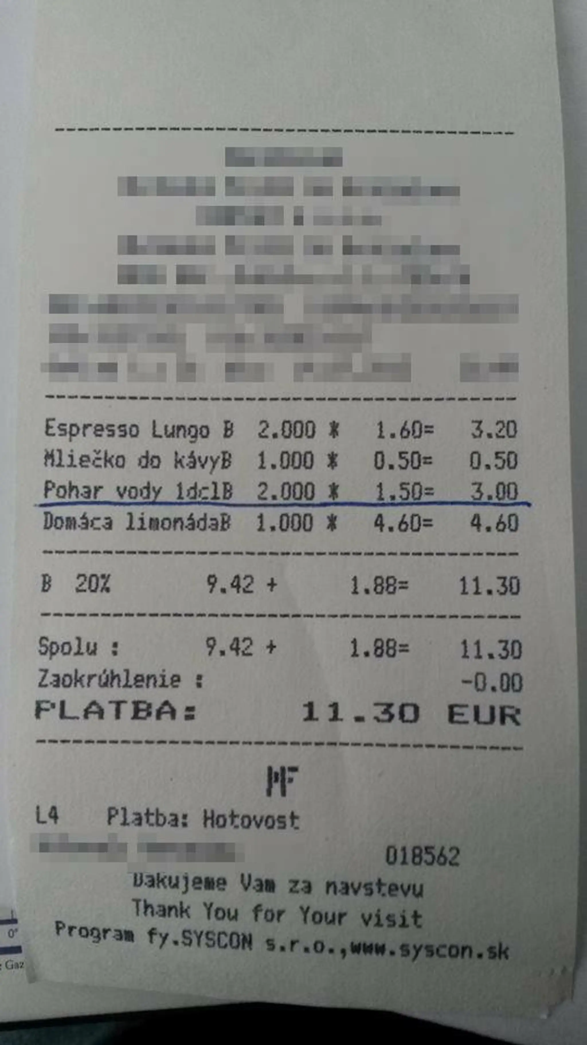 Zákazník zostal pri pohľade na účet poriadne zaskočený