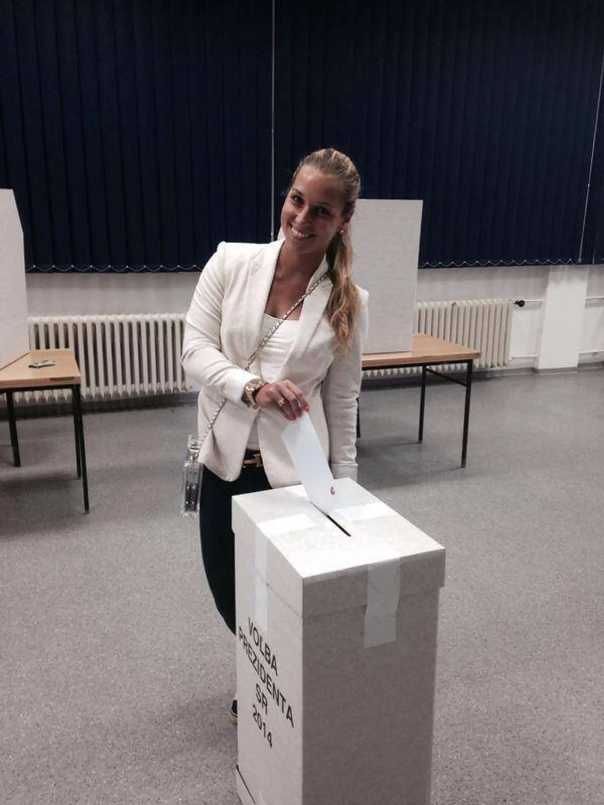 Dominika Cibulková volí prezidenta