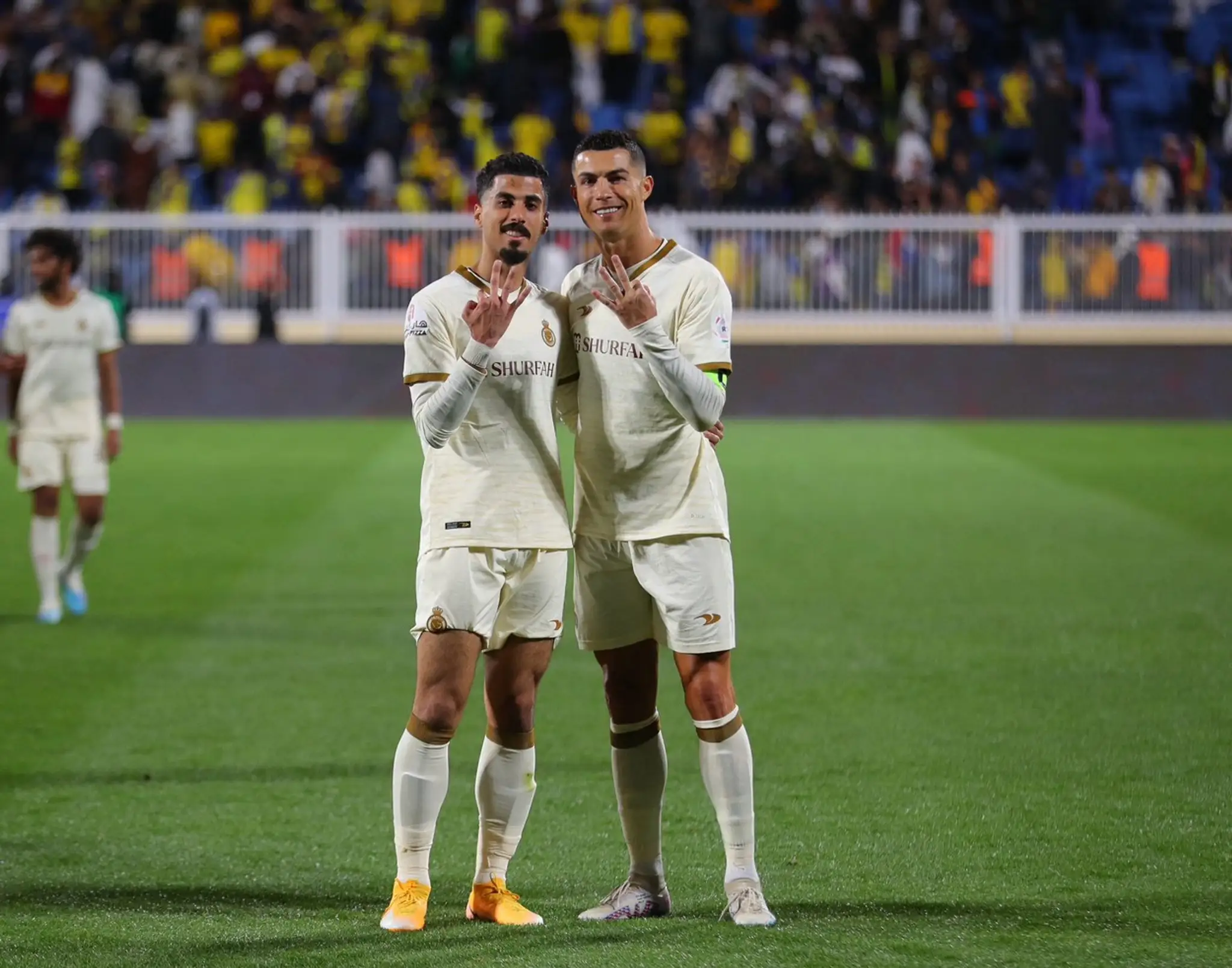 Ronaldo pózuje po dovŕšení hetriku