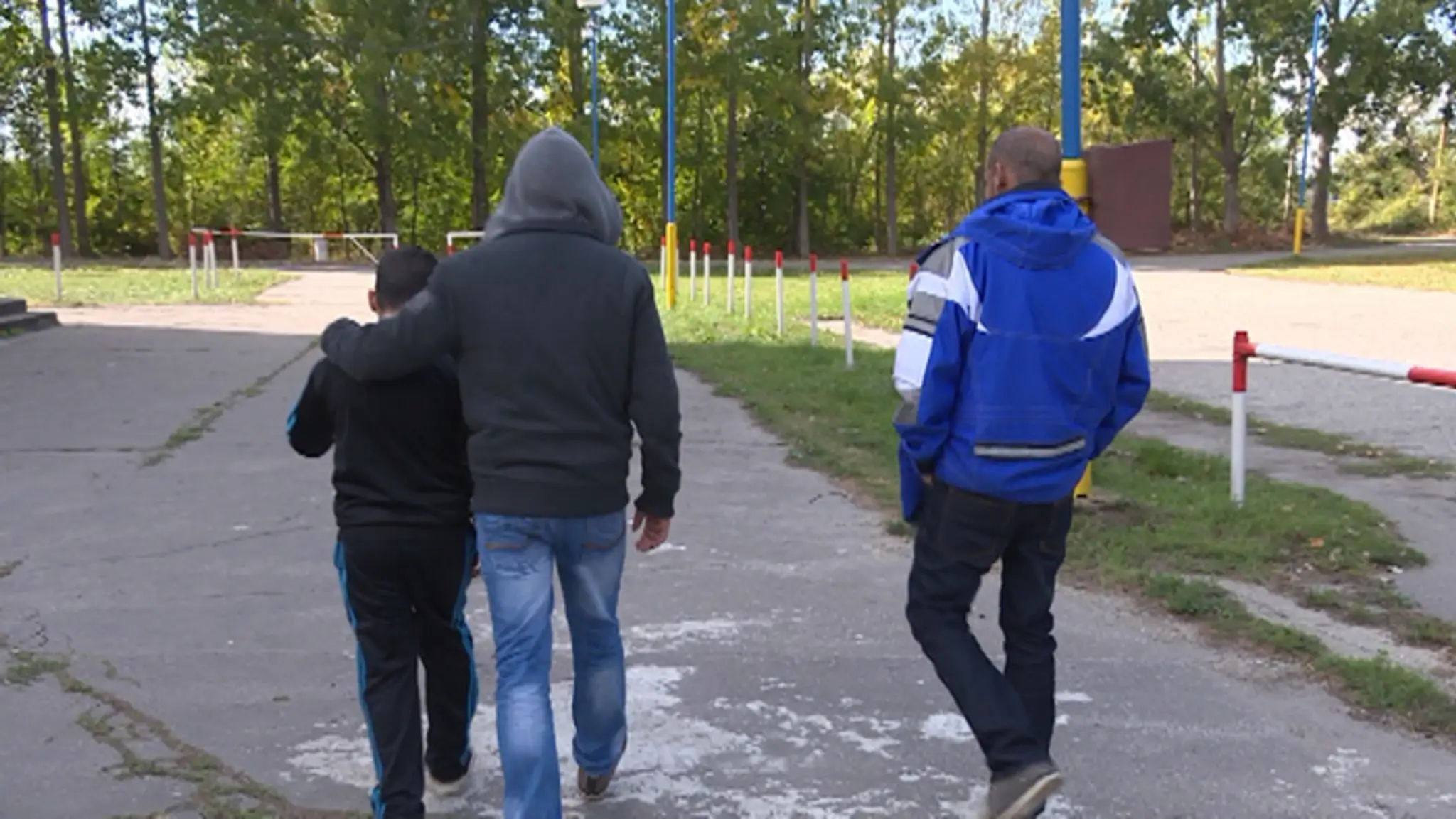 Migranti v Gabčíkove. (archívna snímka)