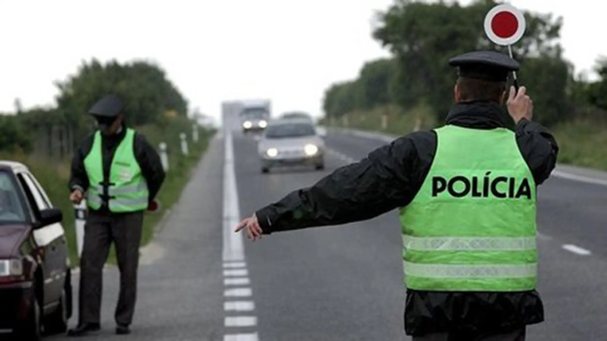 Polícia