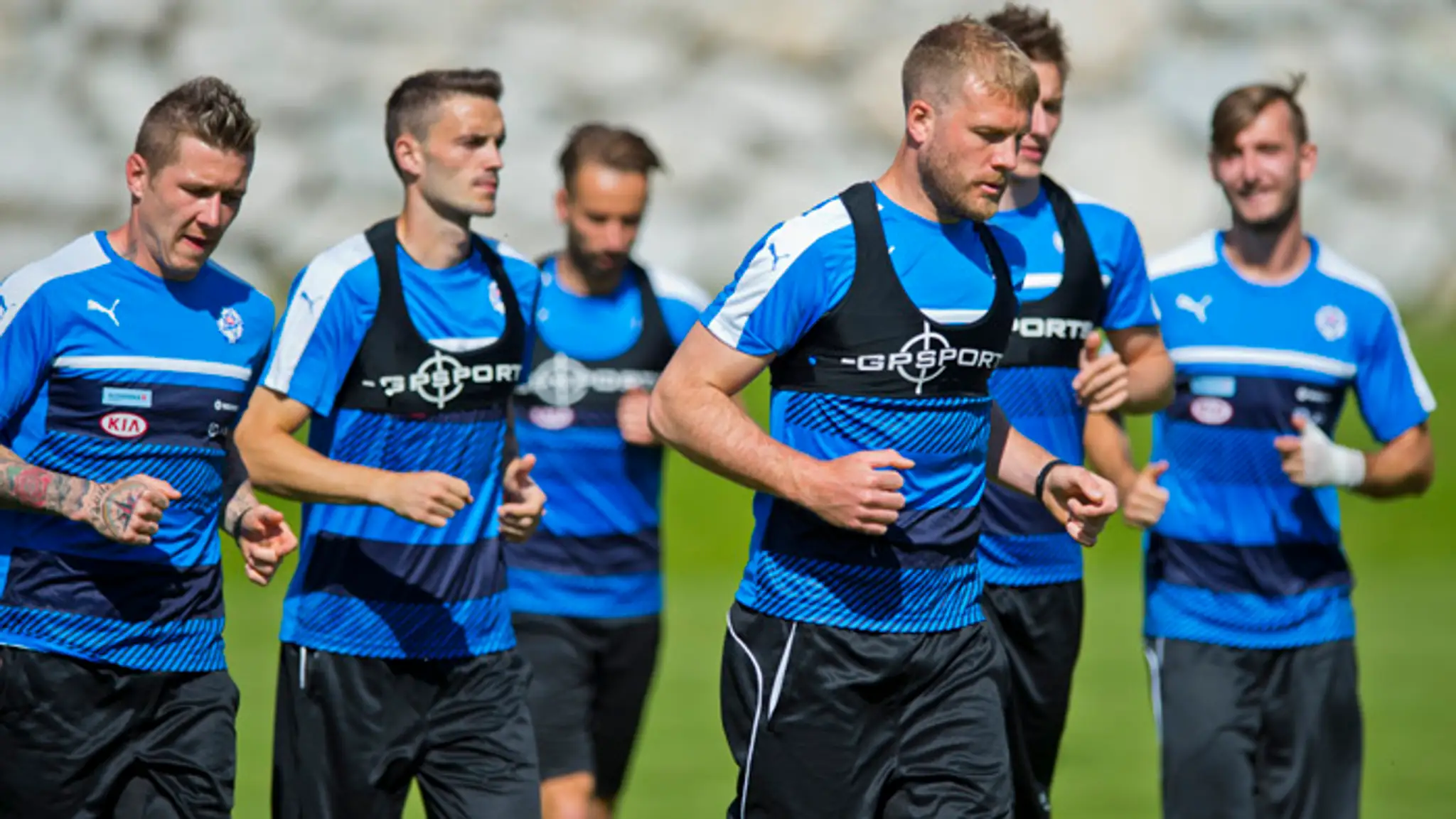 Juraj Kucka, Erik Sabo, Adam Nemec a Norbert Gyömbér počas kempu v rakúskom Windischgarstene.
