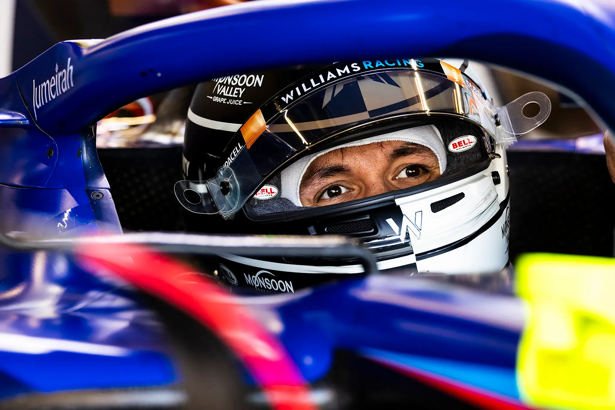 Detail na pilota Williamsu Alexandra Albona.