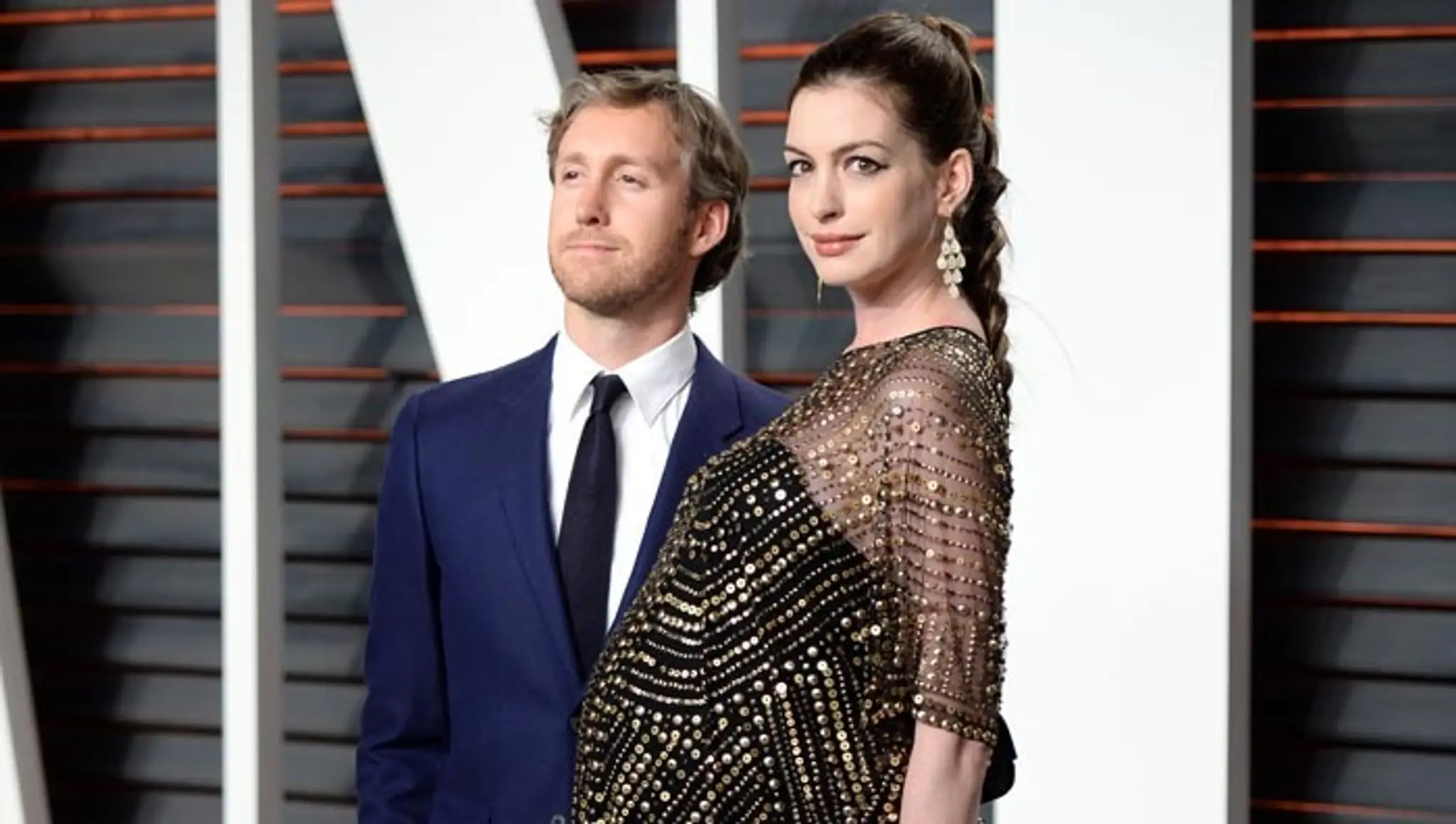 Anne Hathaway s manželom.