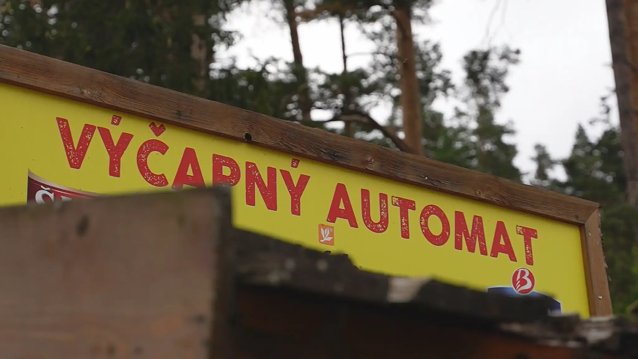 V Tatrách striedajú čašníkov výčapné automaty