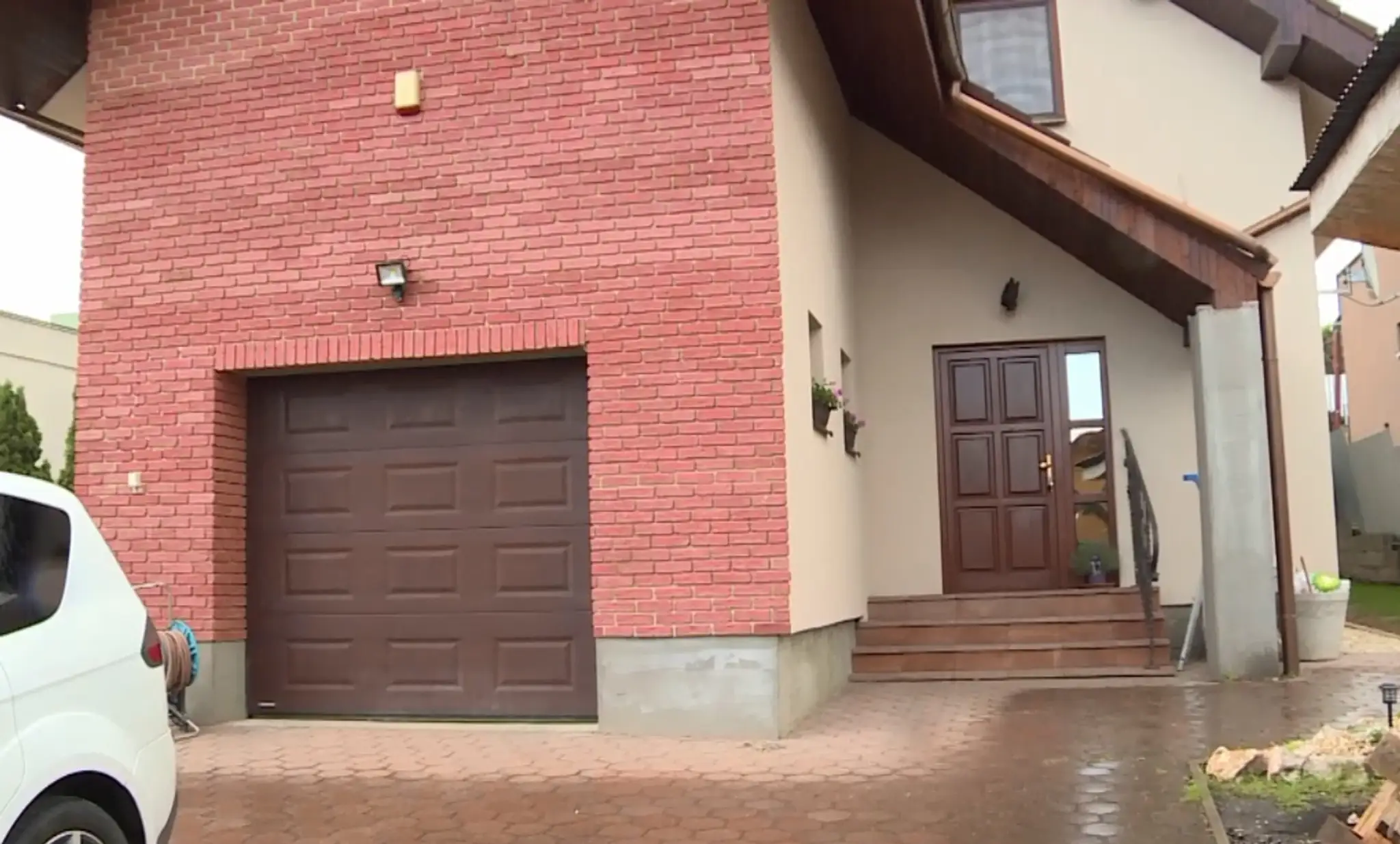 Košičan ponúka v súťaži dom za 20 eur. Teraz má len problémy