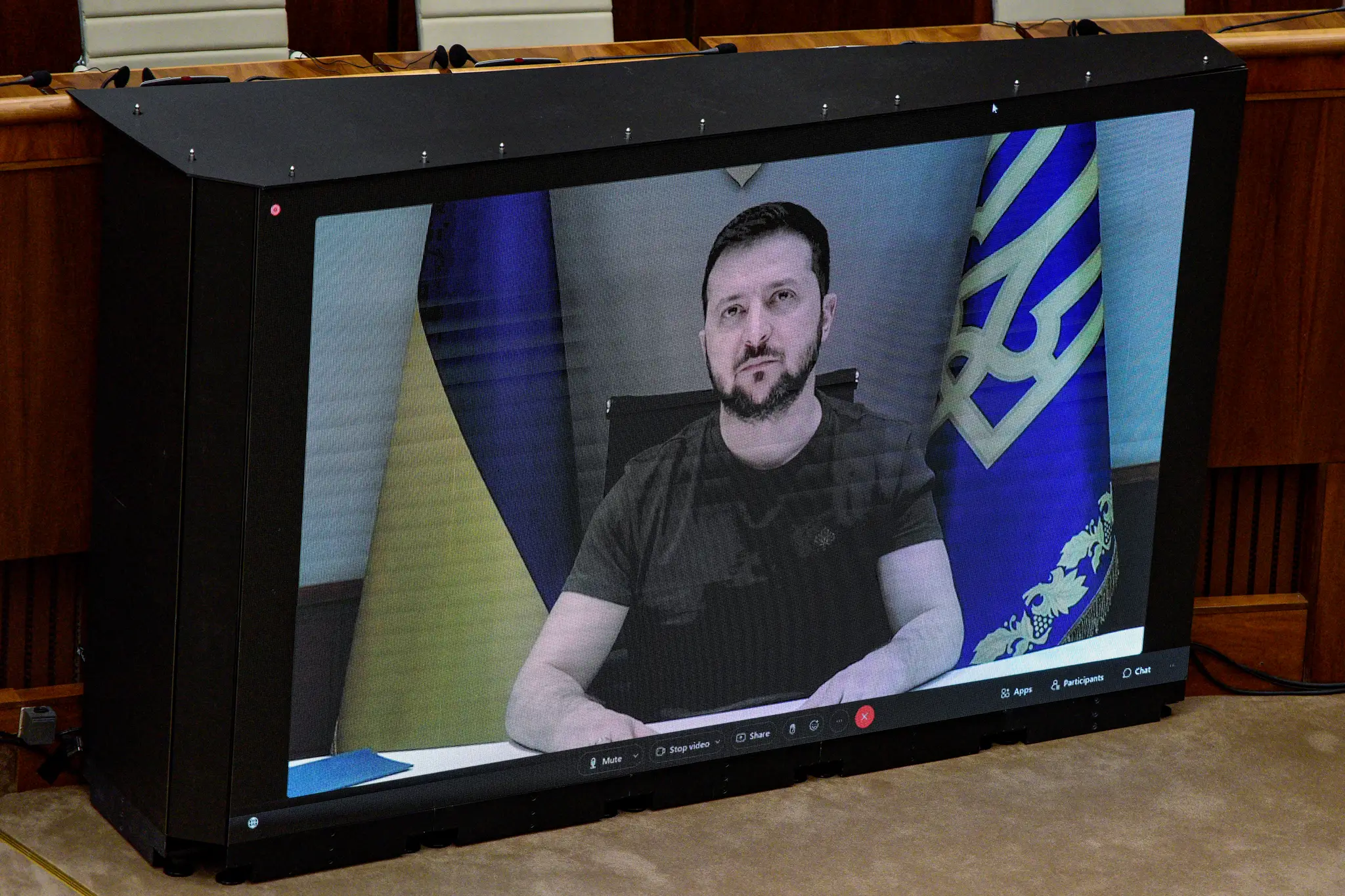 V. Zelenskyj sa v parlamente poďakoval Slovensku.