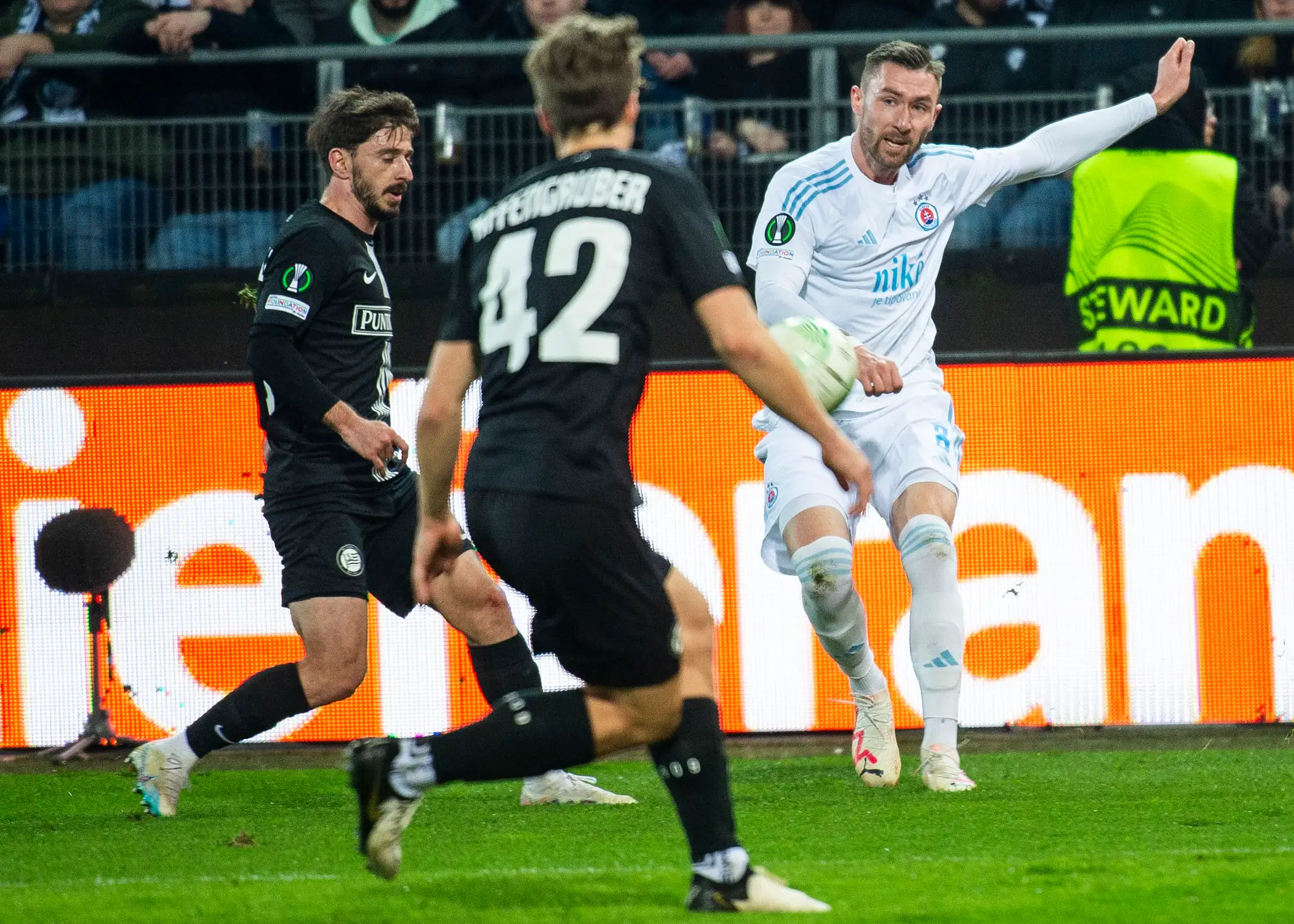 Sturm Graz - ŠK Slovan Bratislava.