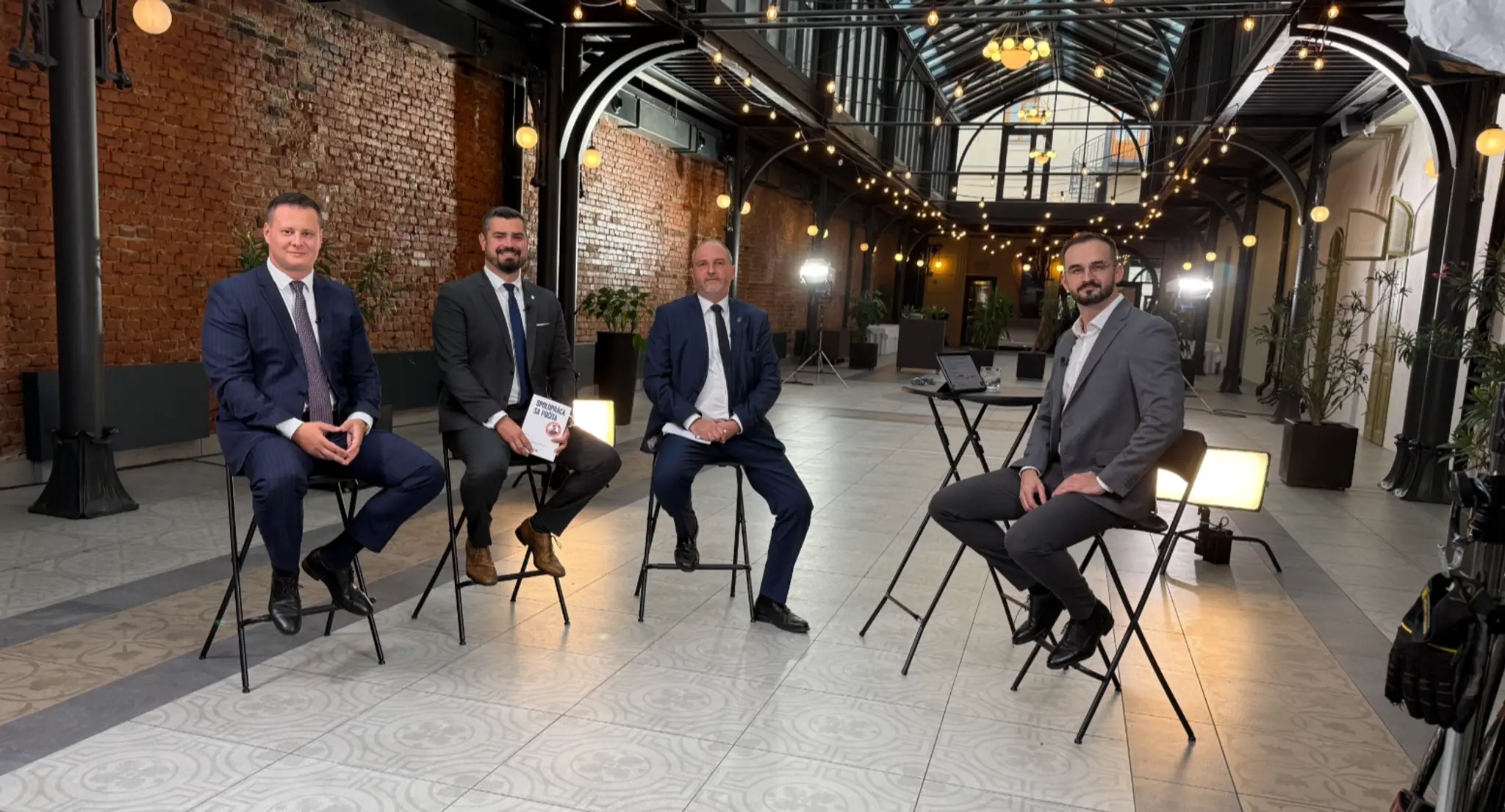 Sledujte debatu