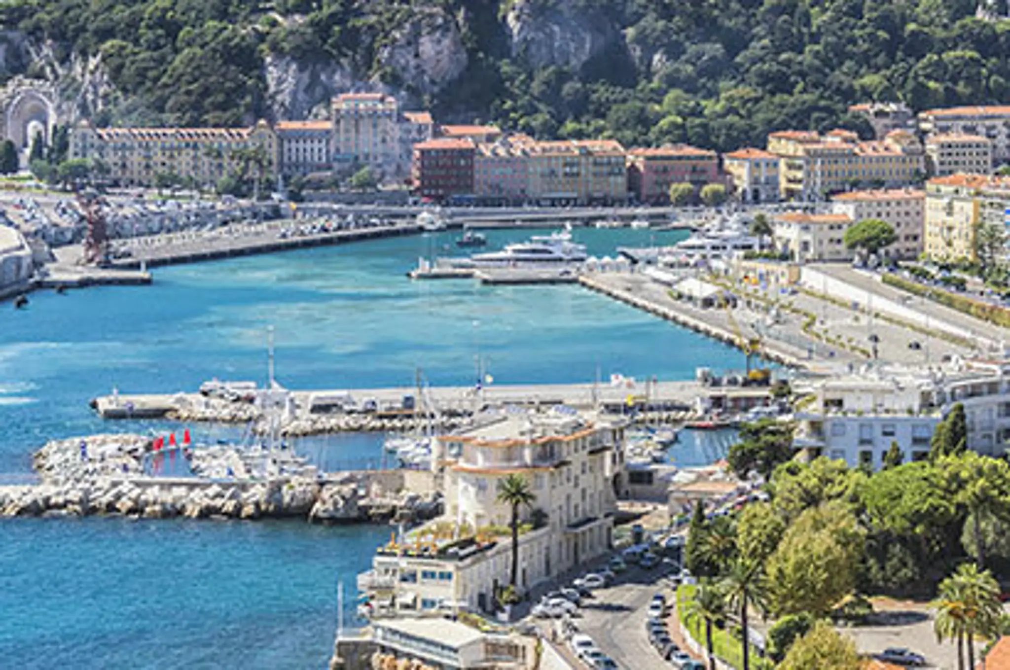 Azúrové pobrežie.