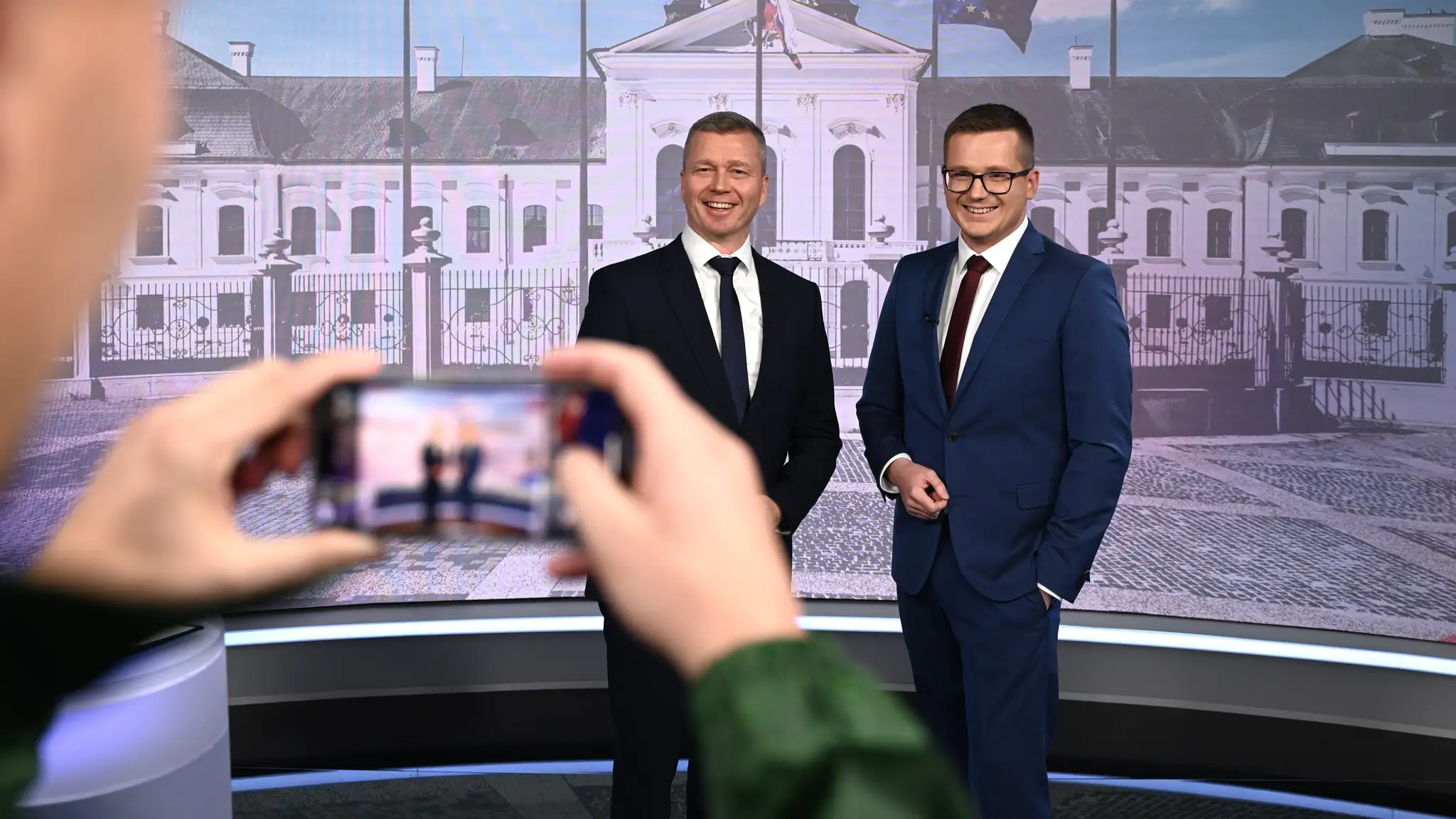 Krisztián Forró v prvej predvolebnej diskusii.