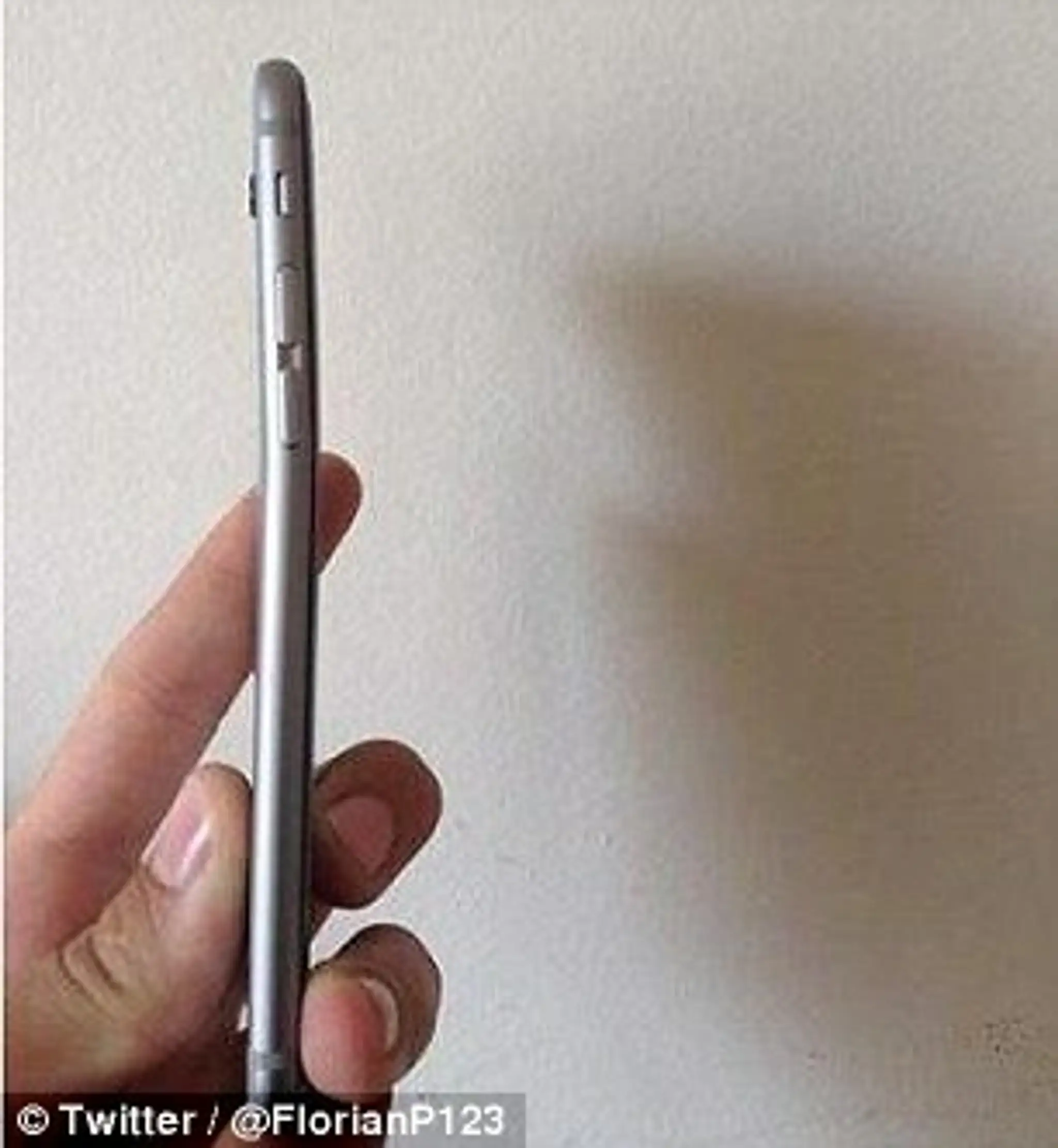 iphone3.jpg