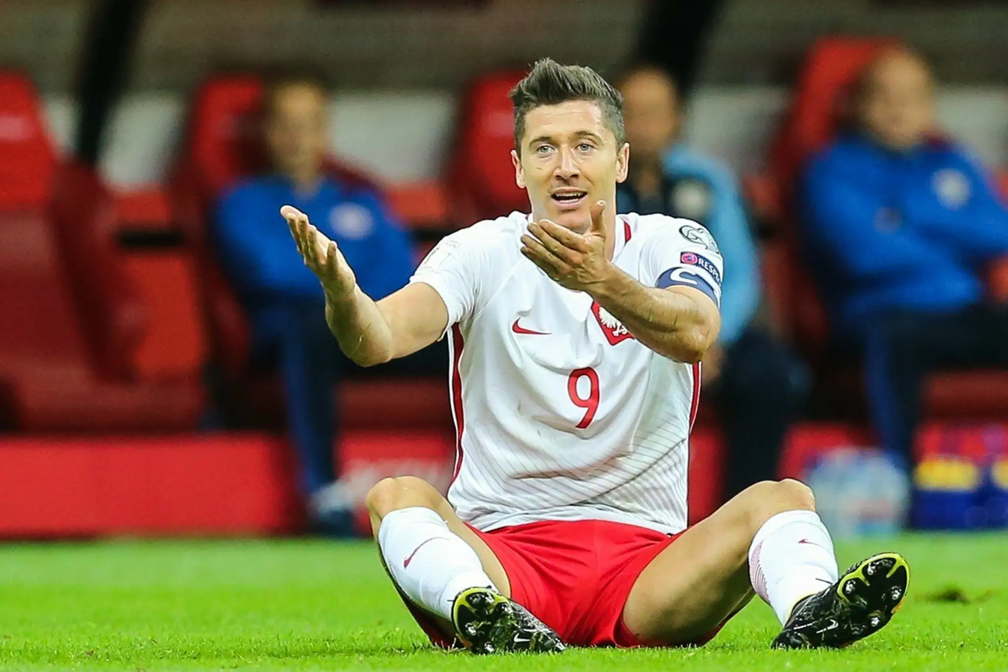 Robert Lewandowski počas zápasu Poľsko - Kazachstan.