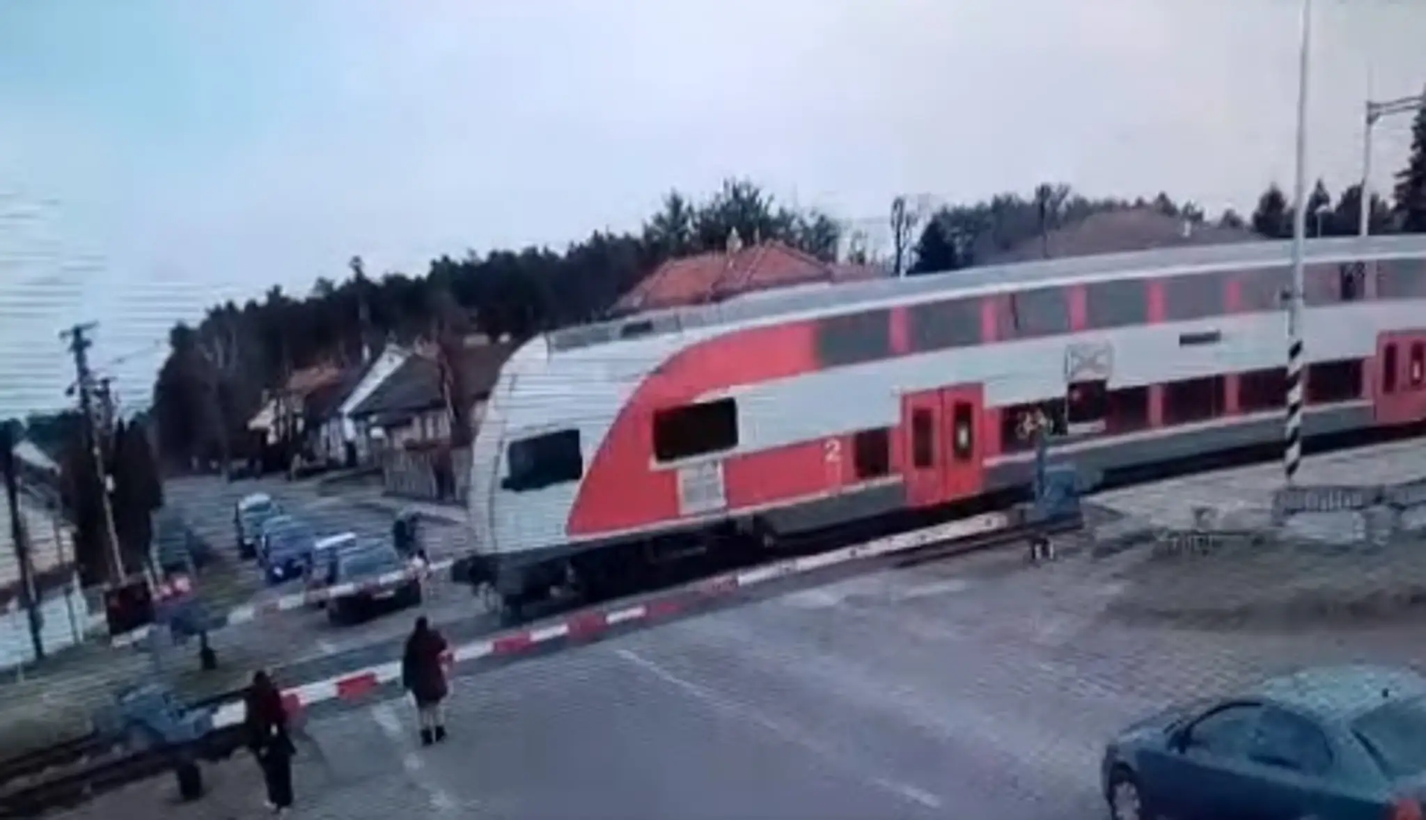 Vlak v Plaveckom Štvrtku.