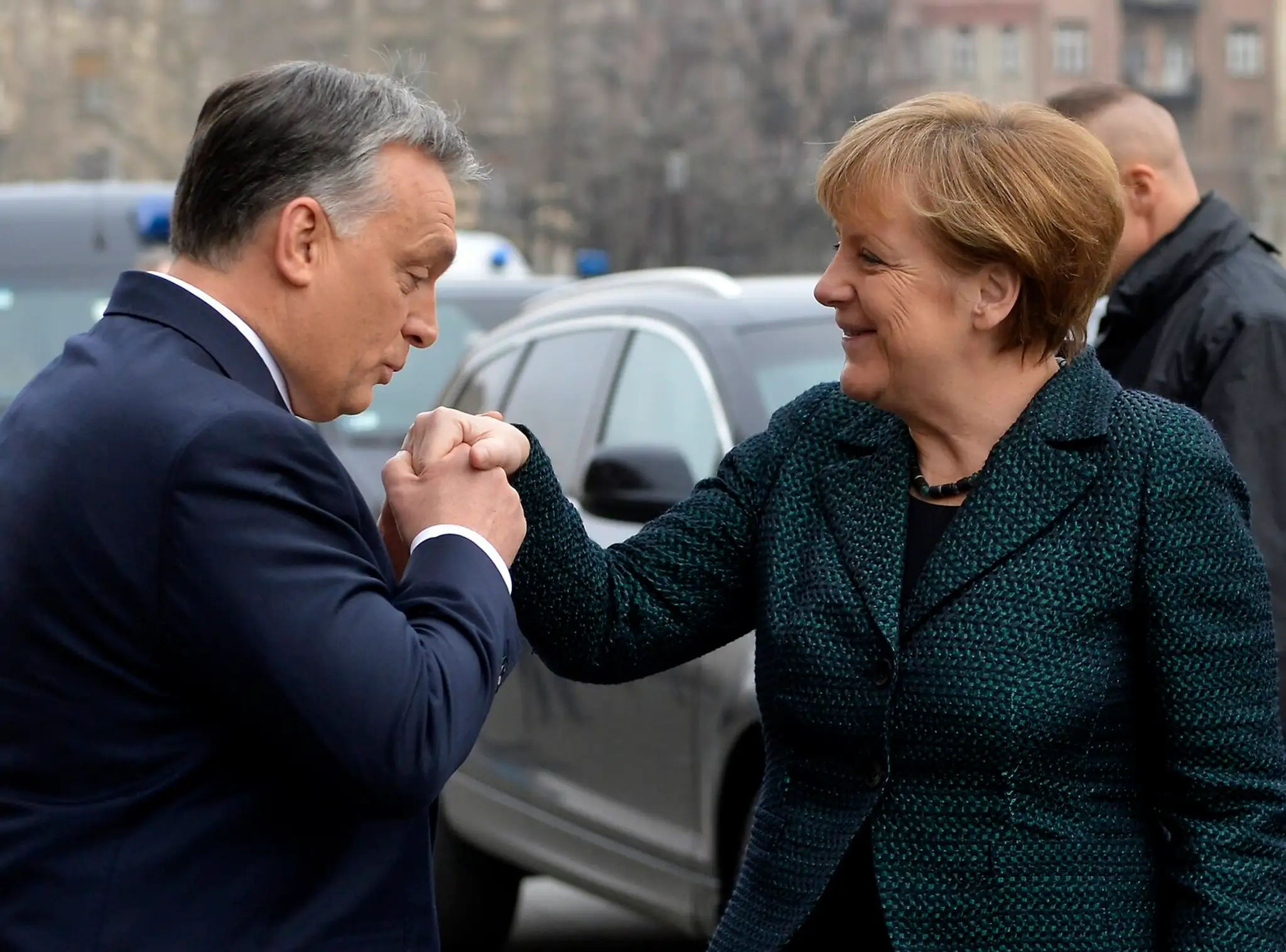 Viktor Orbán víta nemeckú kancelárku Angelu Merkelovú