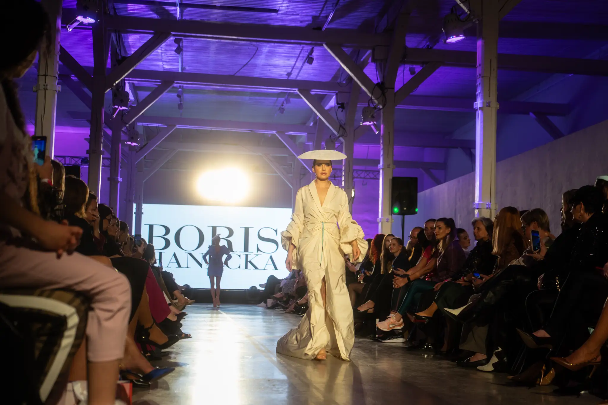Global Fashion Net 