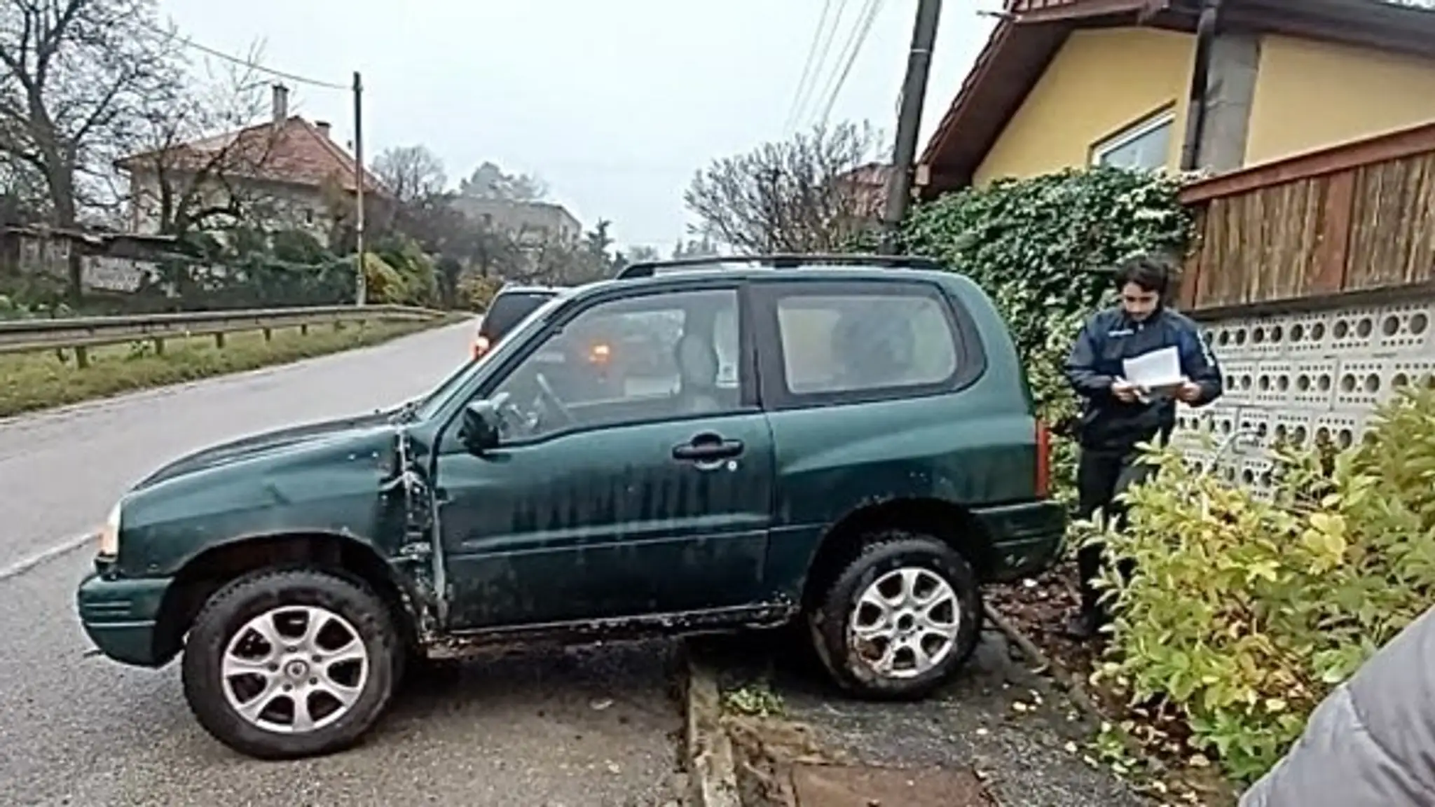 Auto ho zrazilo na vlastnom dvore.