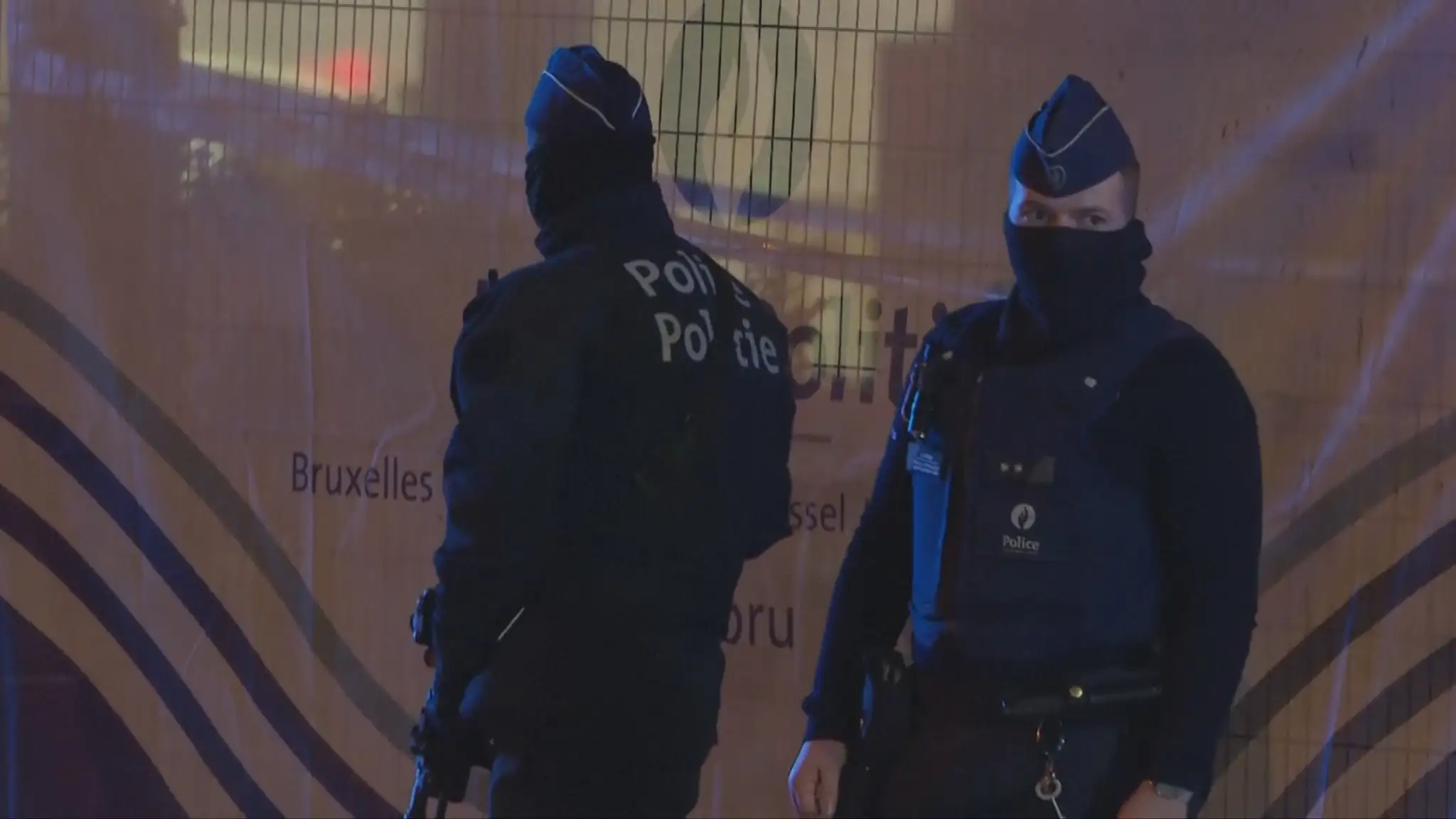 Polícia.