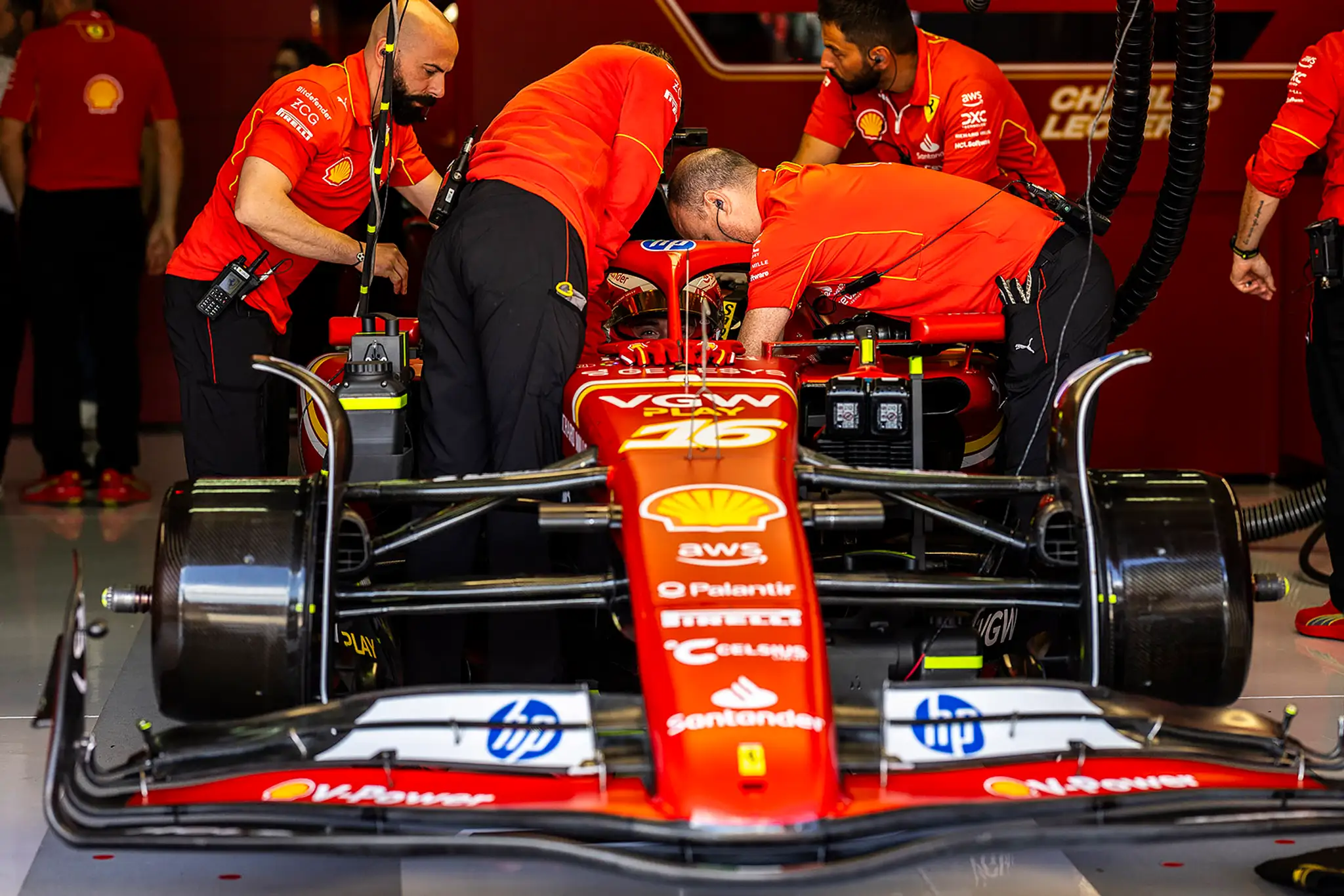 Charles Leclerc vo svojom monoposte.