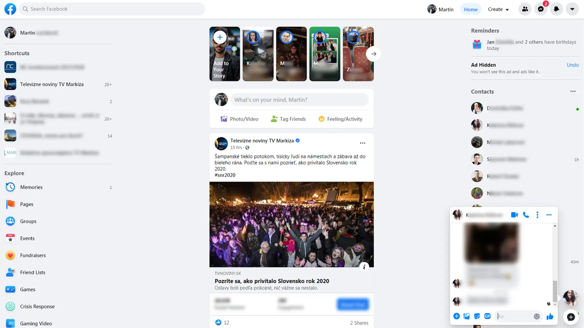 Sprievodca bije s obuškom cestujúceho.