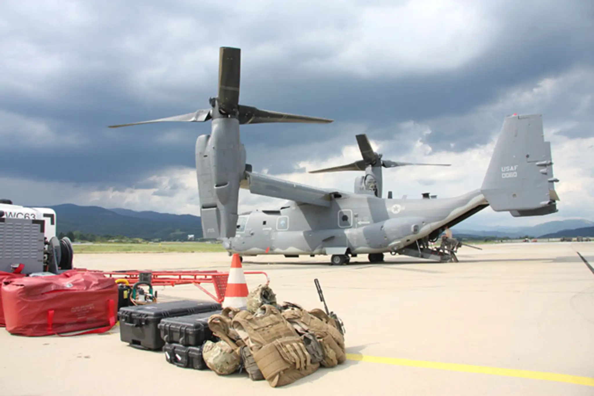 Americké bojové lietadlo CV-22 Osprey